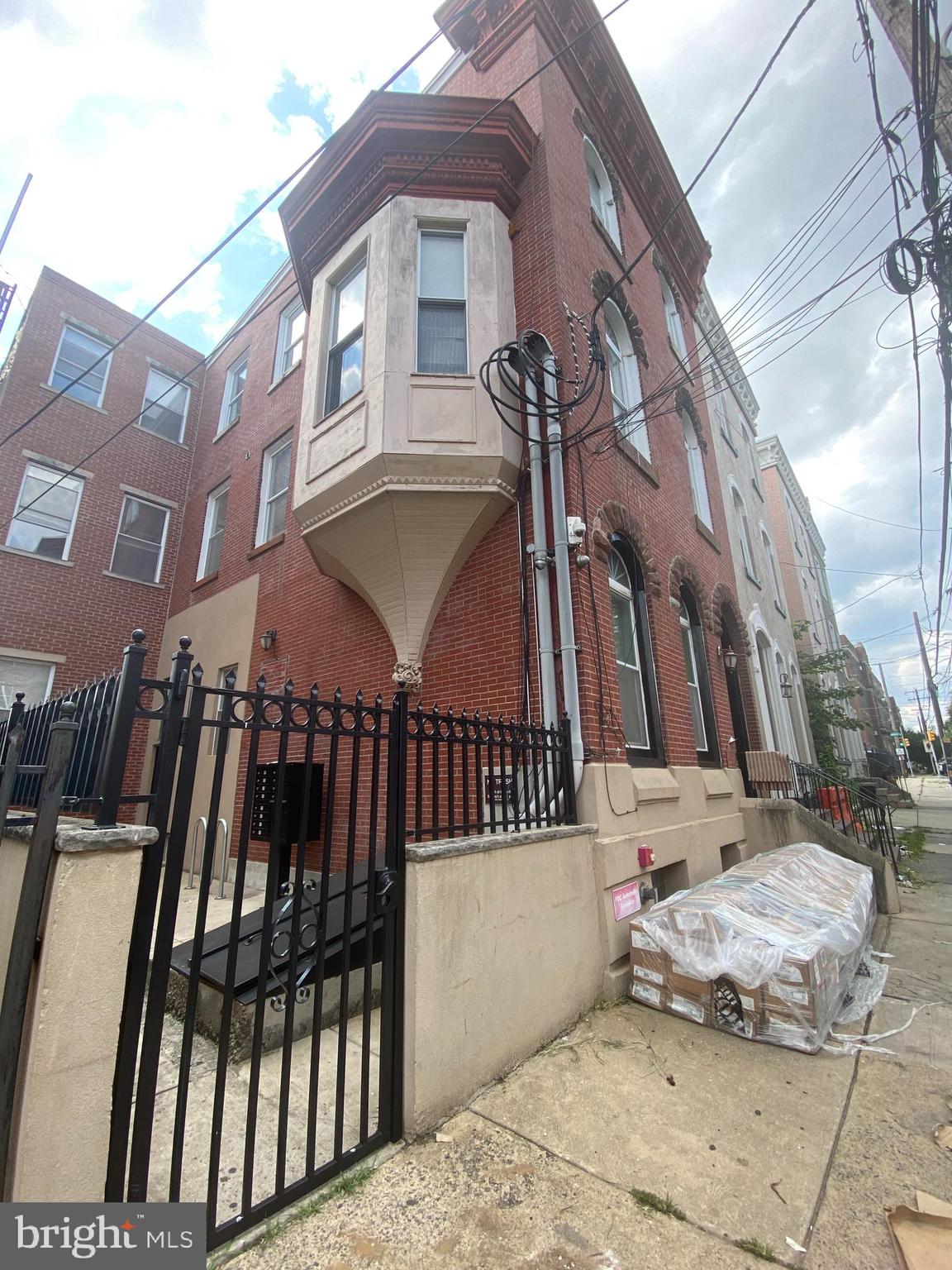 PHILADELPHIA - Residential Lease