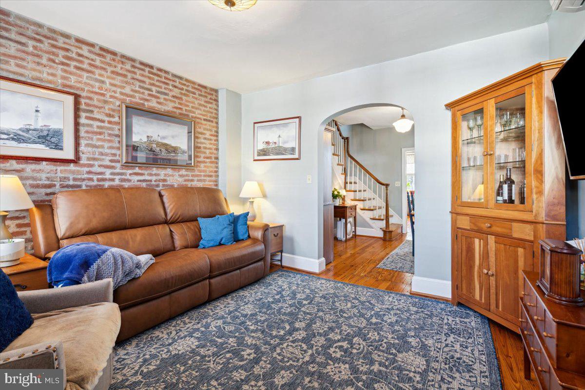 DOWNTOWN FREDERICK - Residential