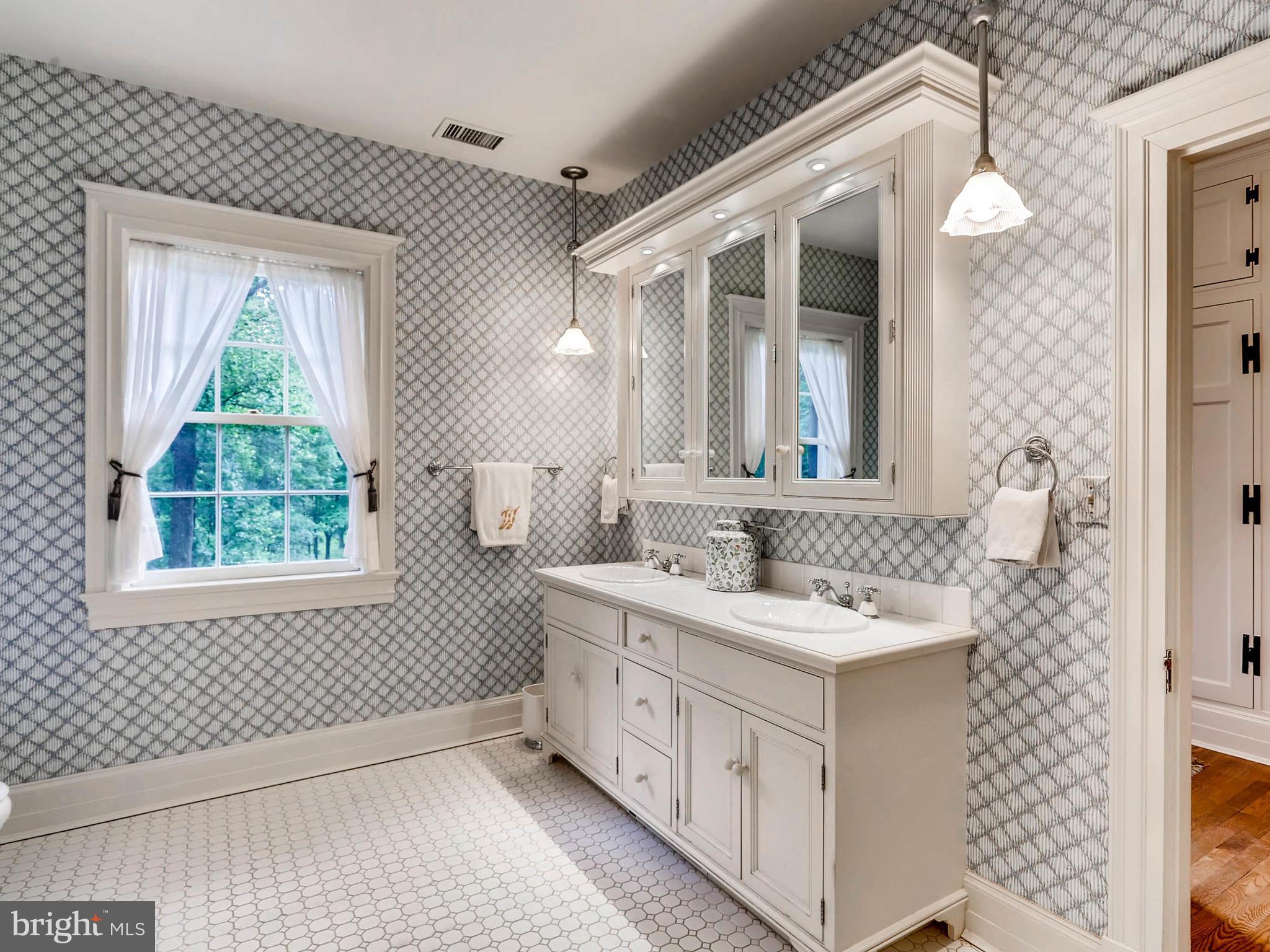 GREENSPRING VALLEY - Residential