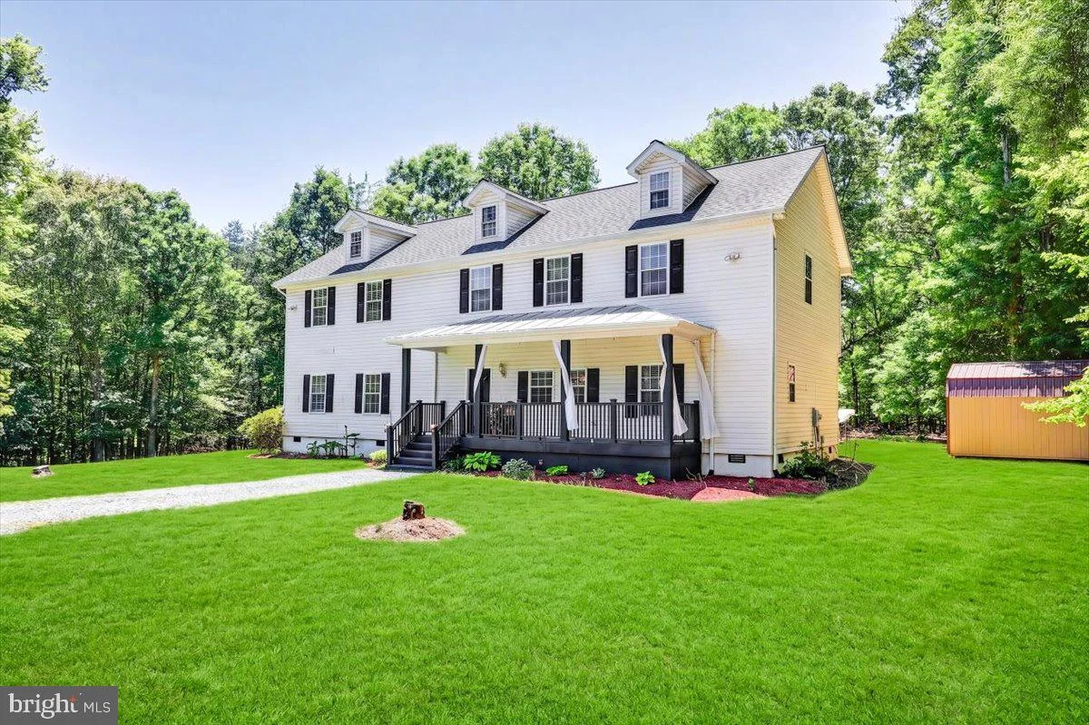 2348 Lindsay Road