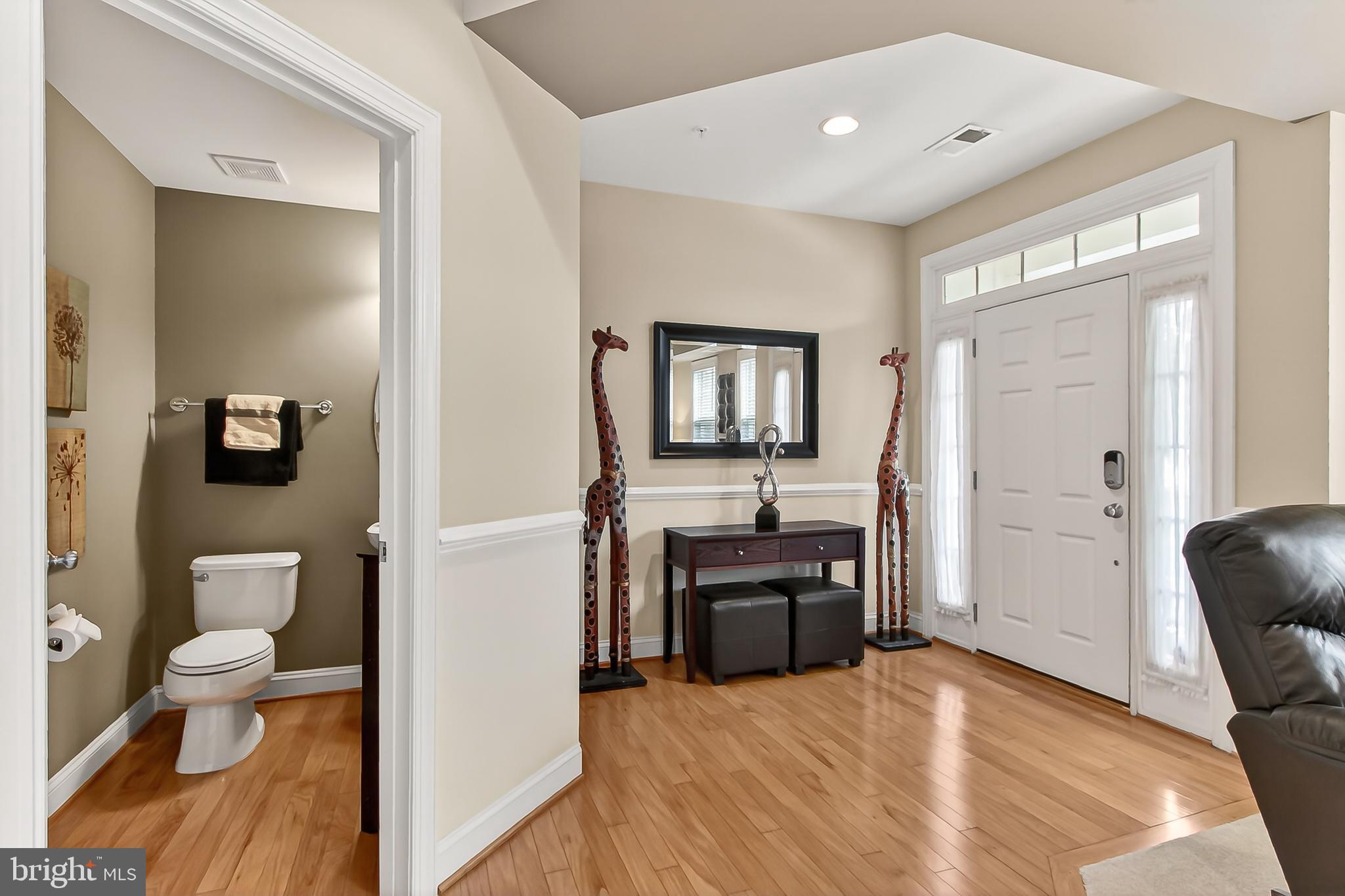 FORTNIGHTLY SQUARE - Residential