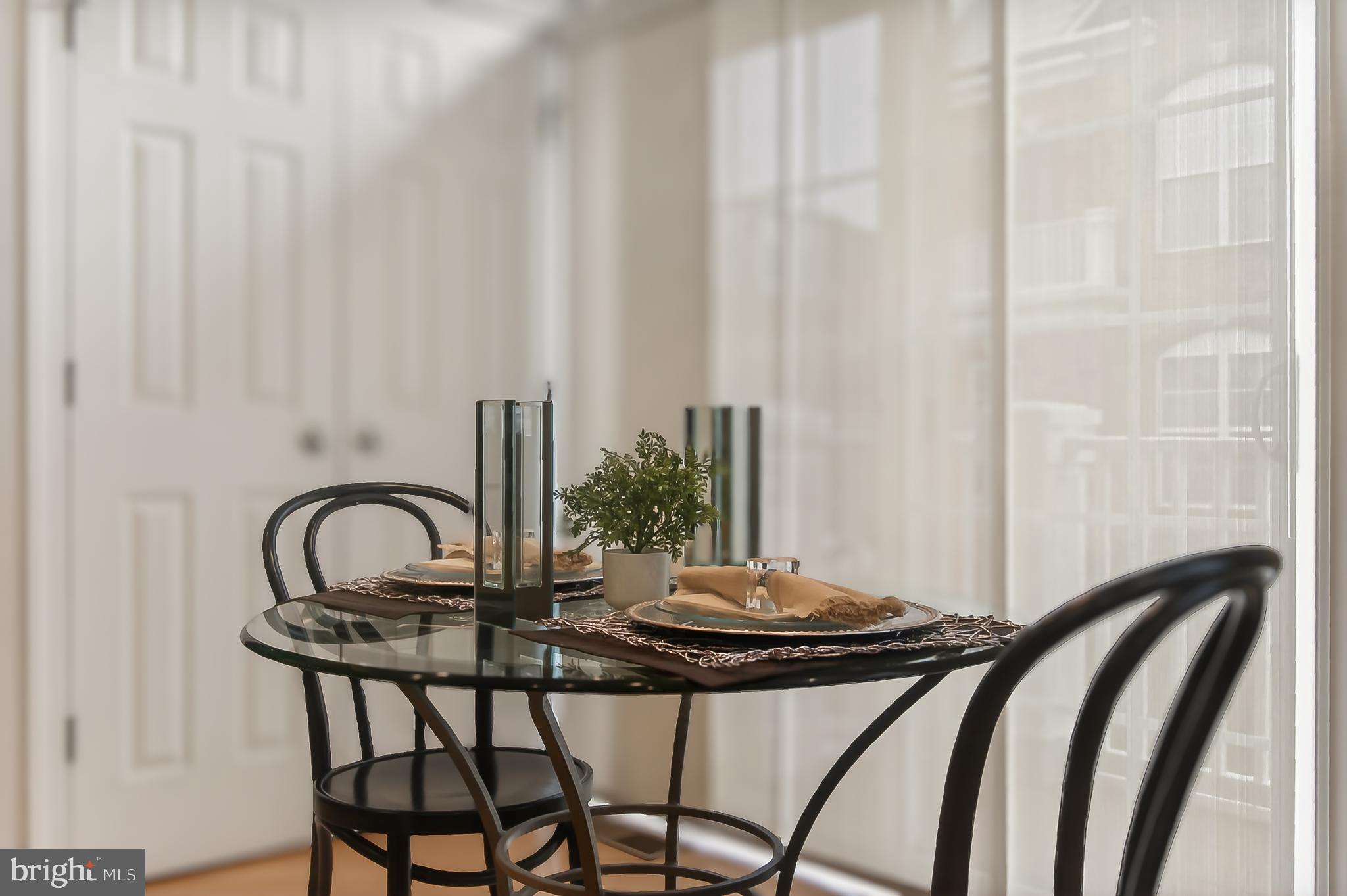 FORTNIGHTLY SQUARE - Residential