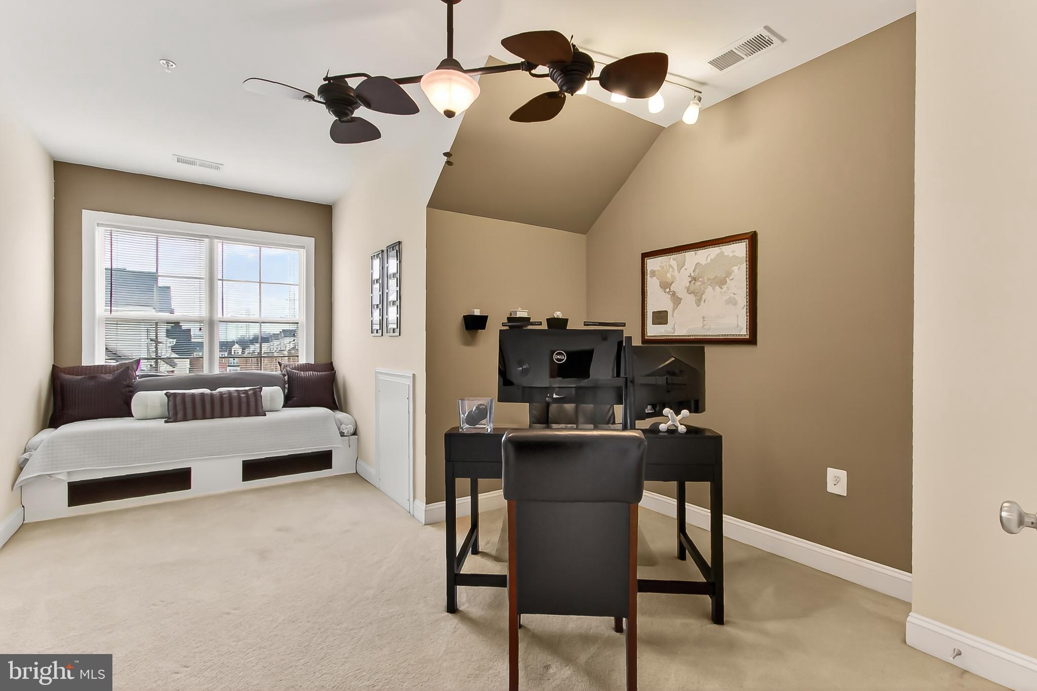 FORTNIGHTLY SQUARE - Residential