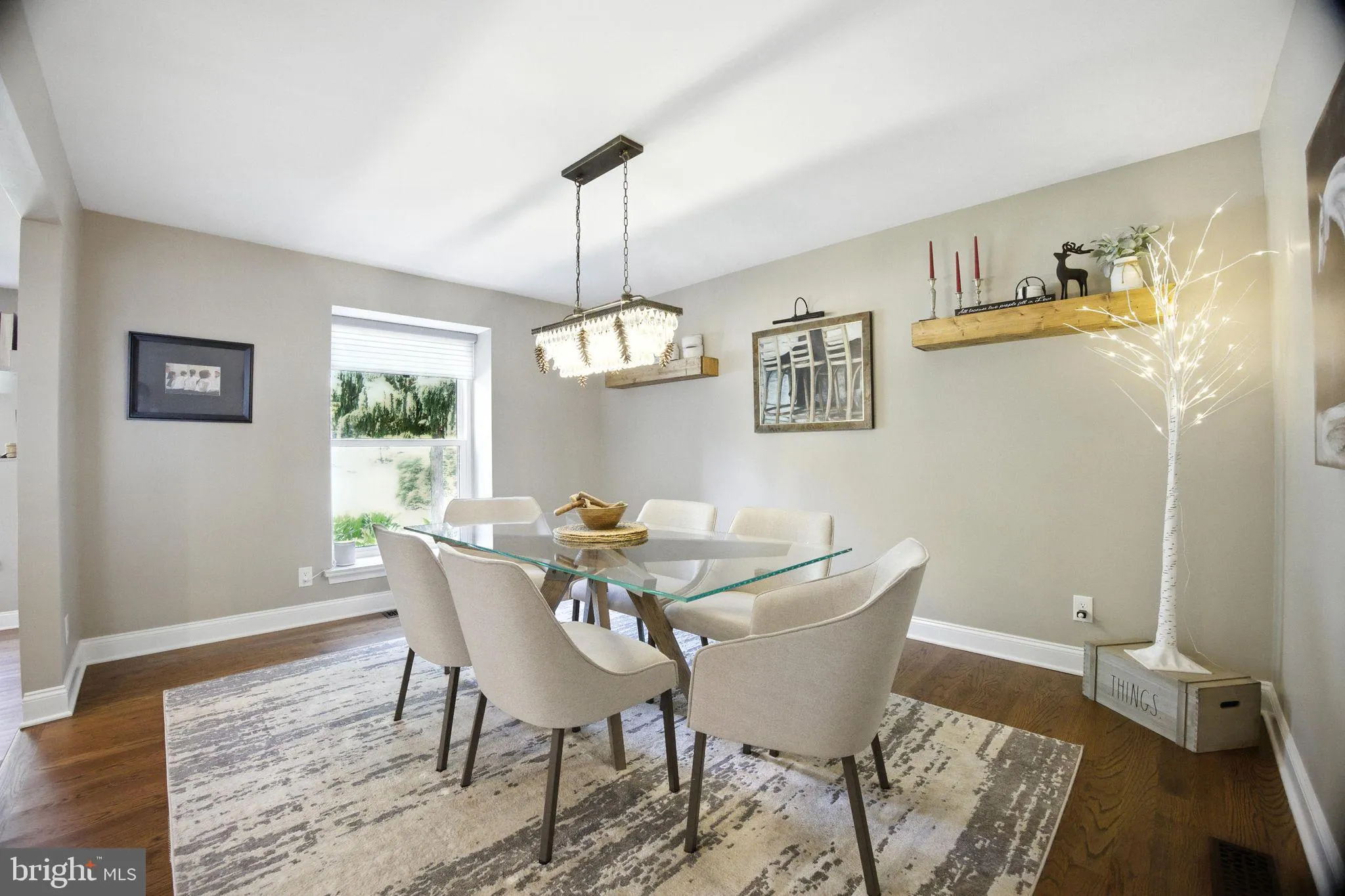 Voorhees, New Jersey 08043, United States, 4 Bedrooms Bedrooms, ,3 BathroomsBathrooms,Residential,Contingent,191124