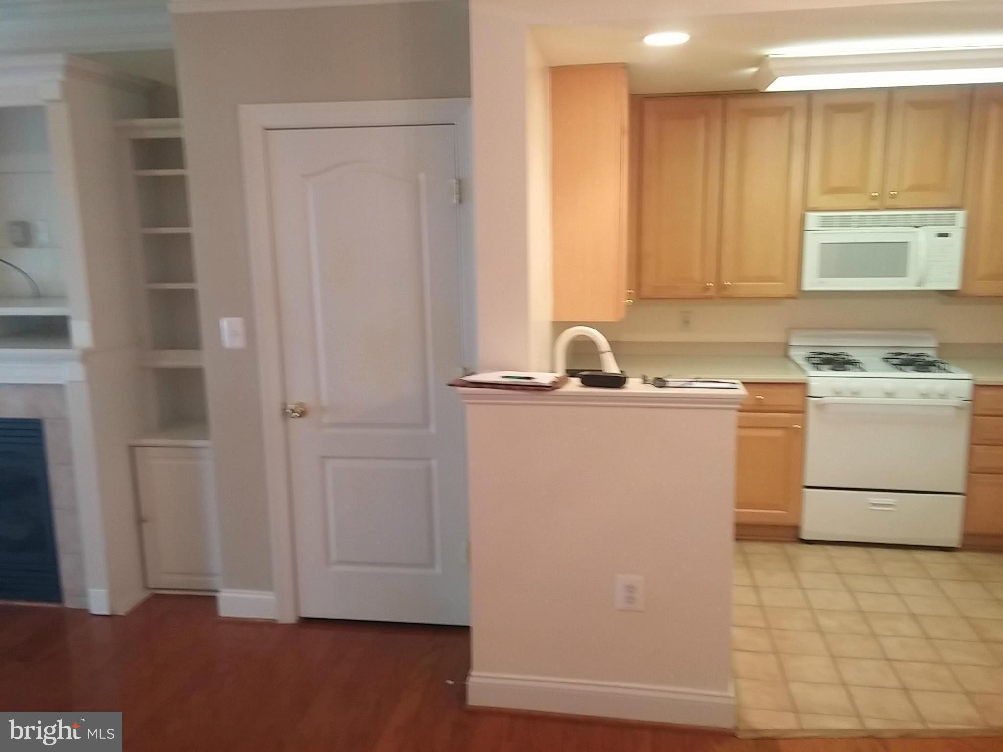 JEFFERSON PARK - Residential Lease