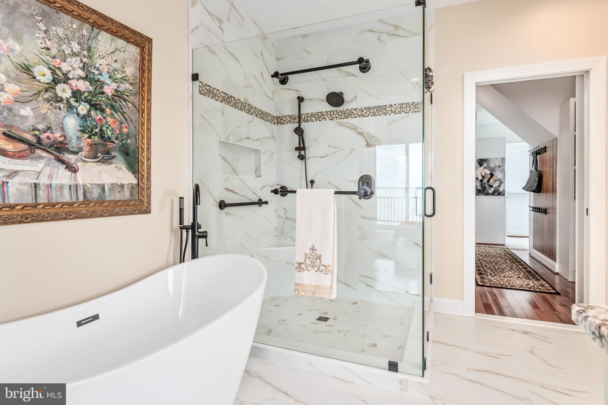 BAY CITY - Residential