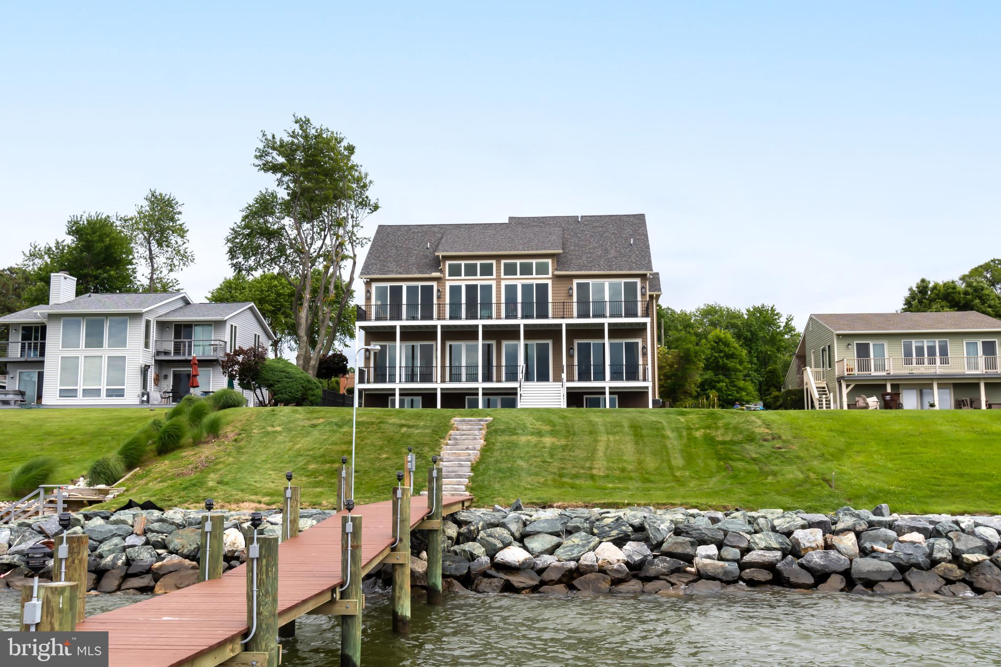 BAY CITY - Residential