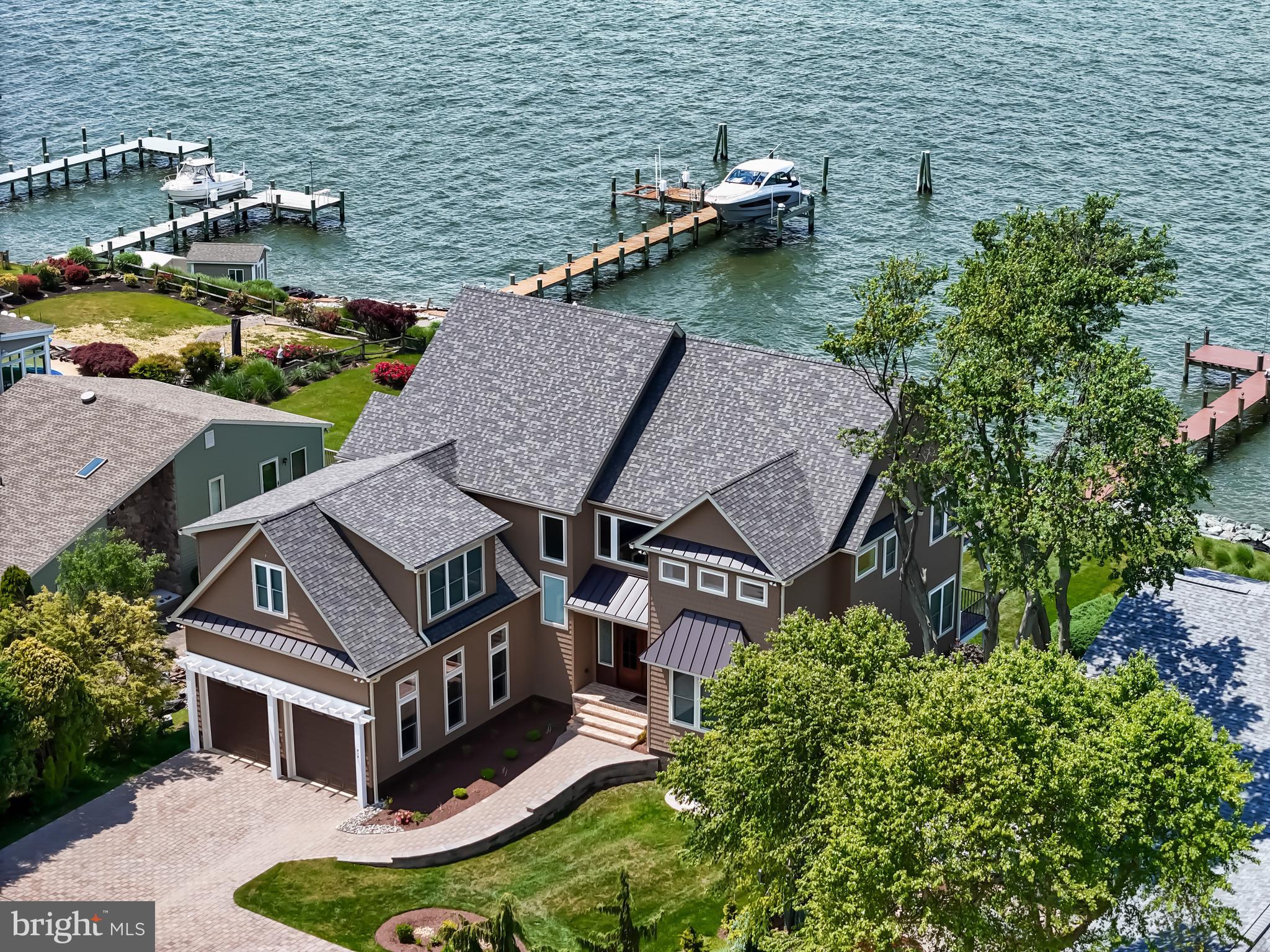 BAY CITY - Residential