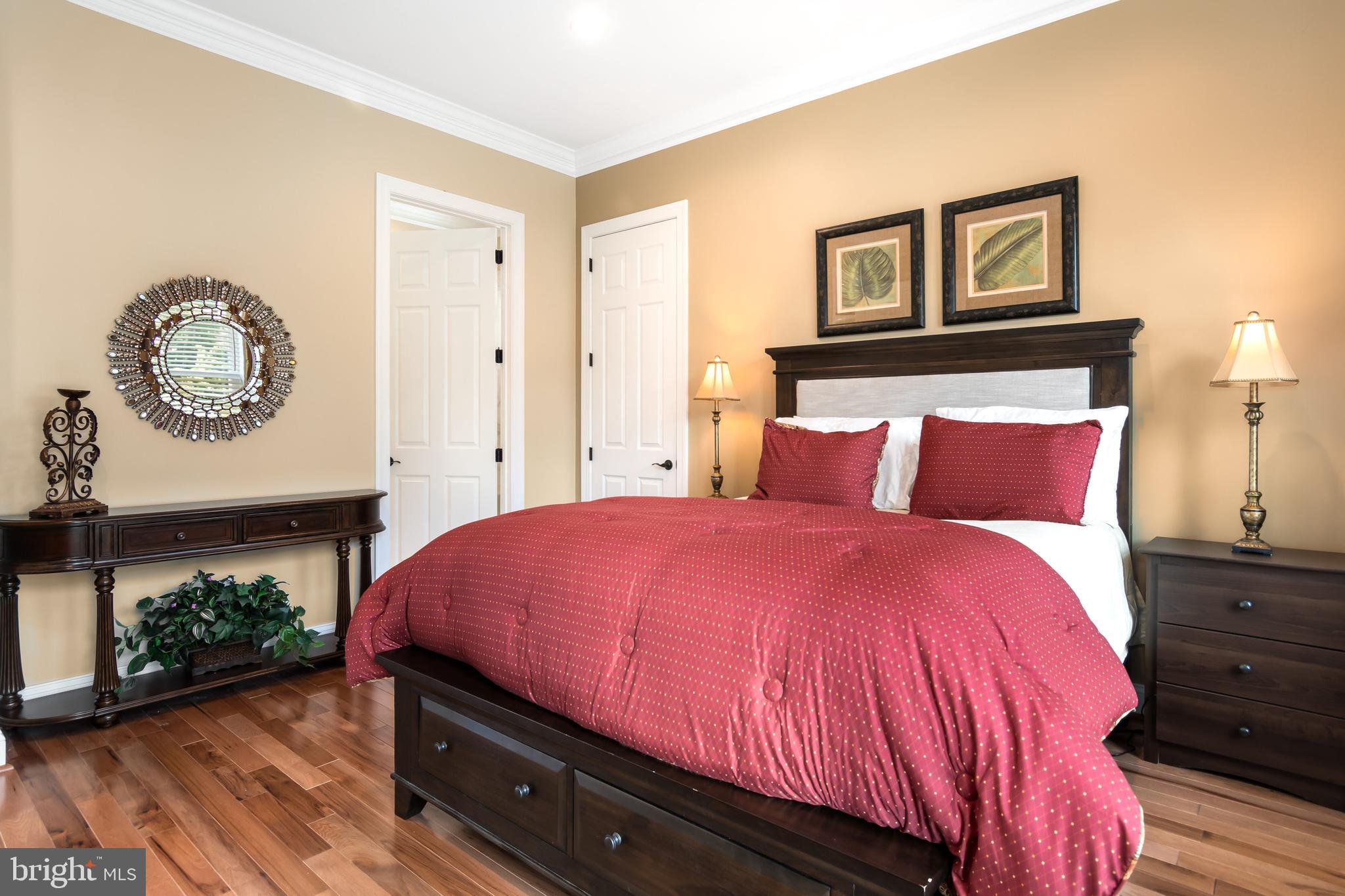 BAY CITY - Residential