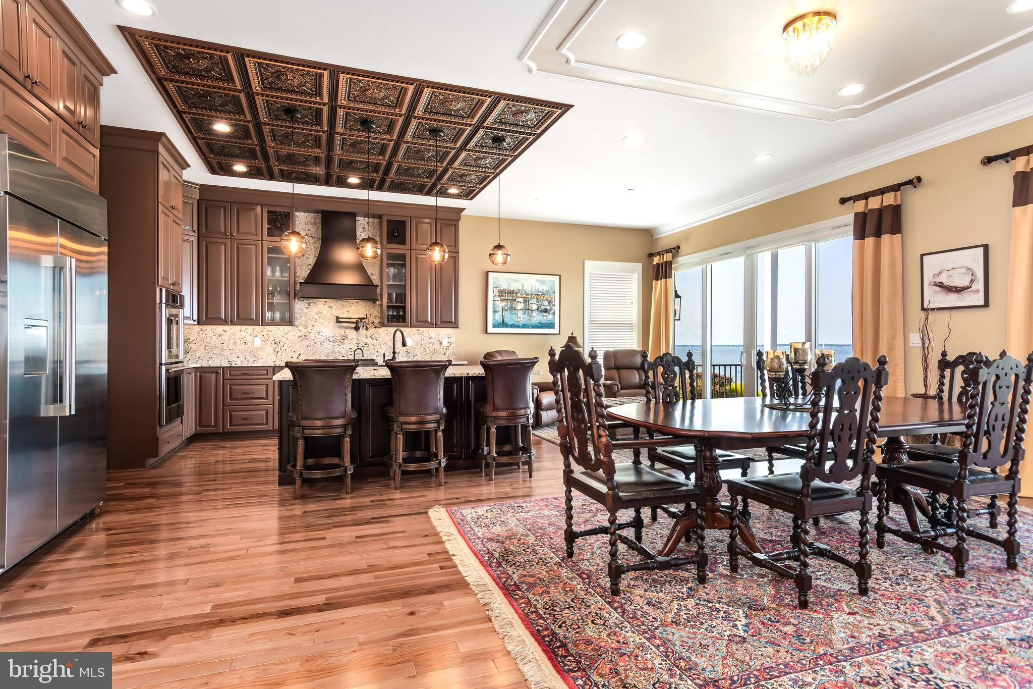 BAY CITY - Residential