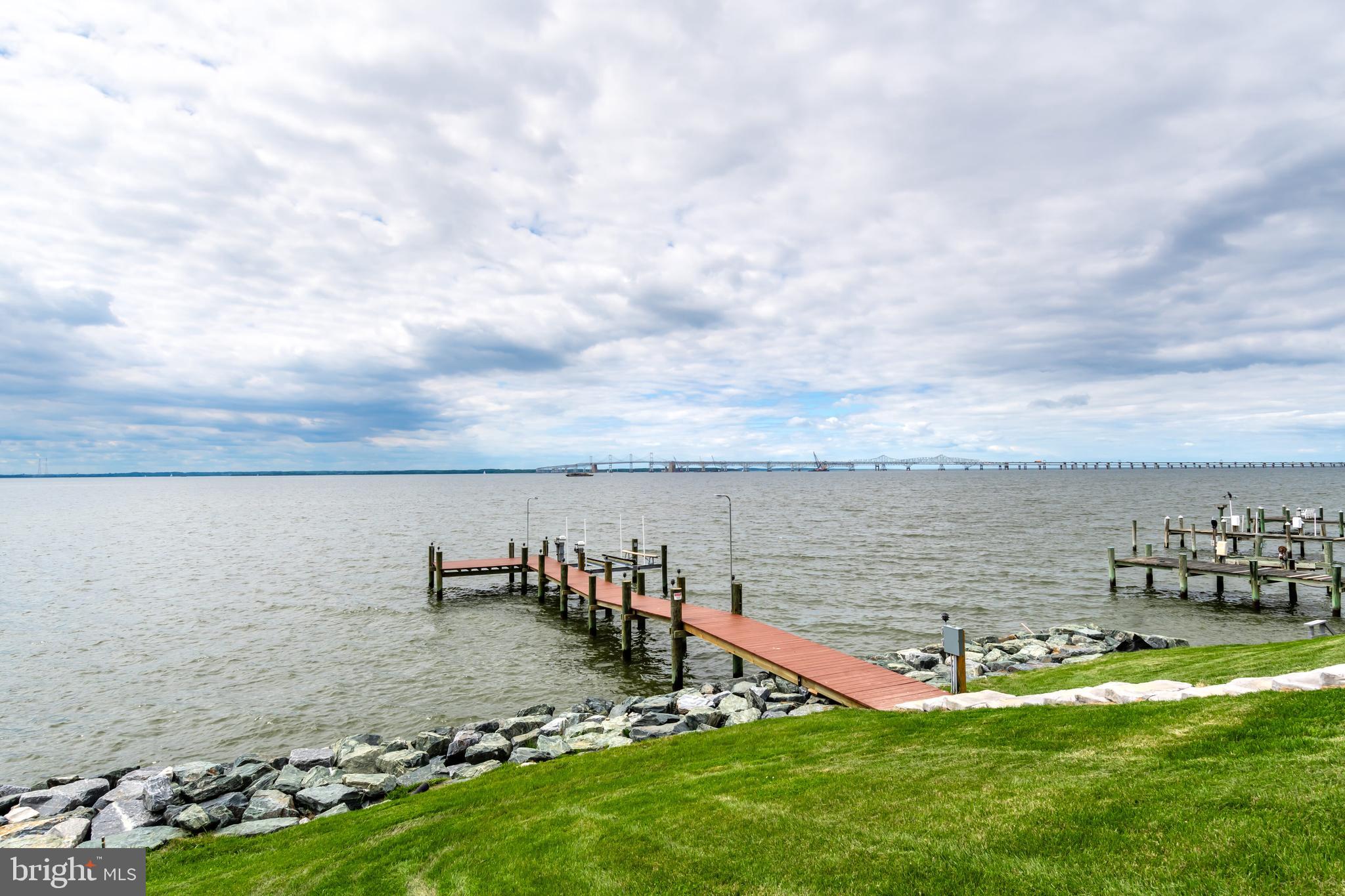 BAY CITY - Residential