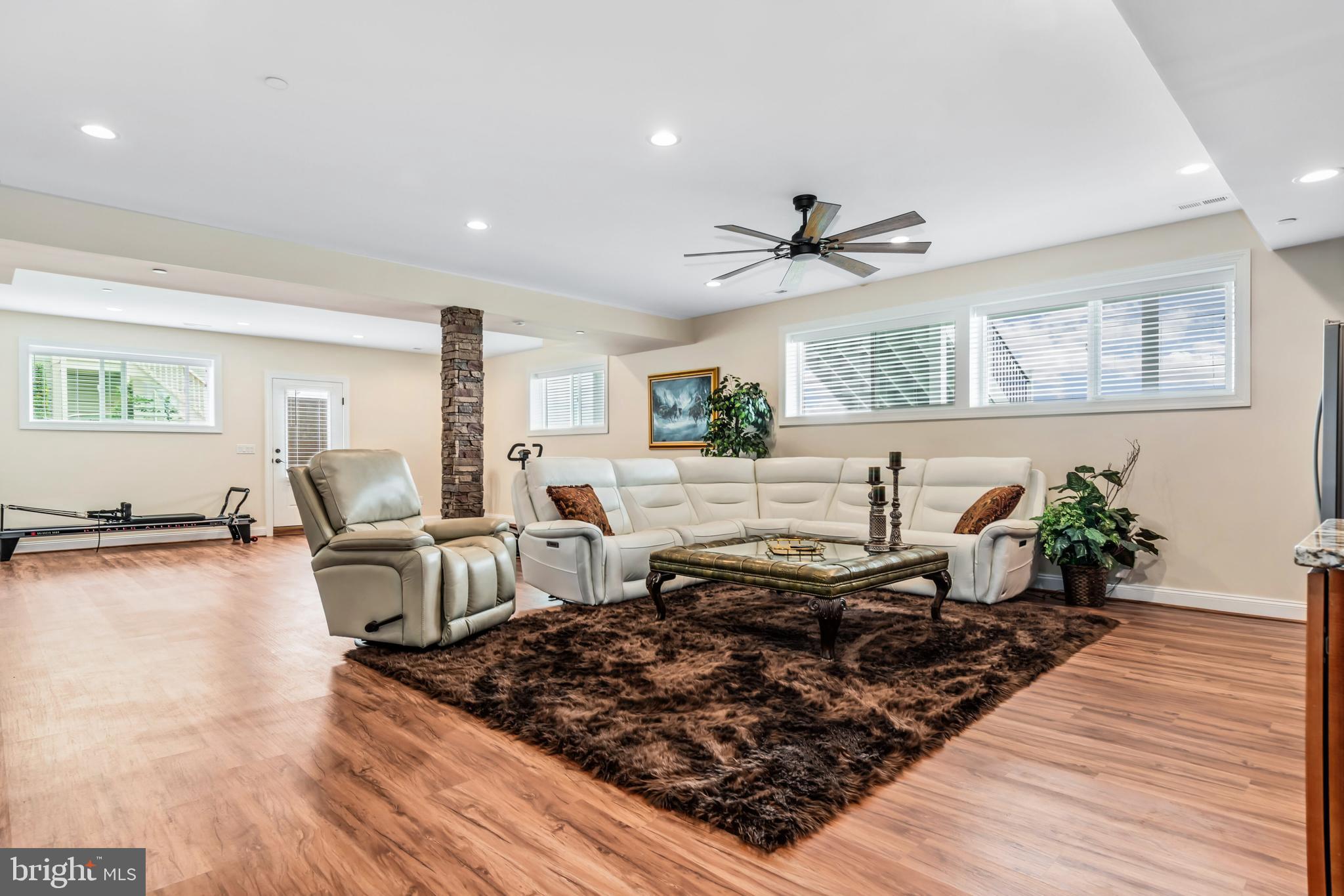 BAY CITY - Residential