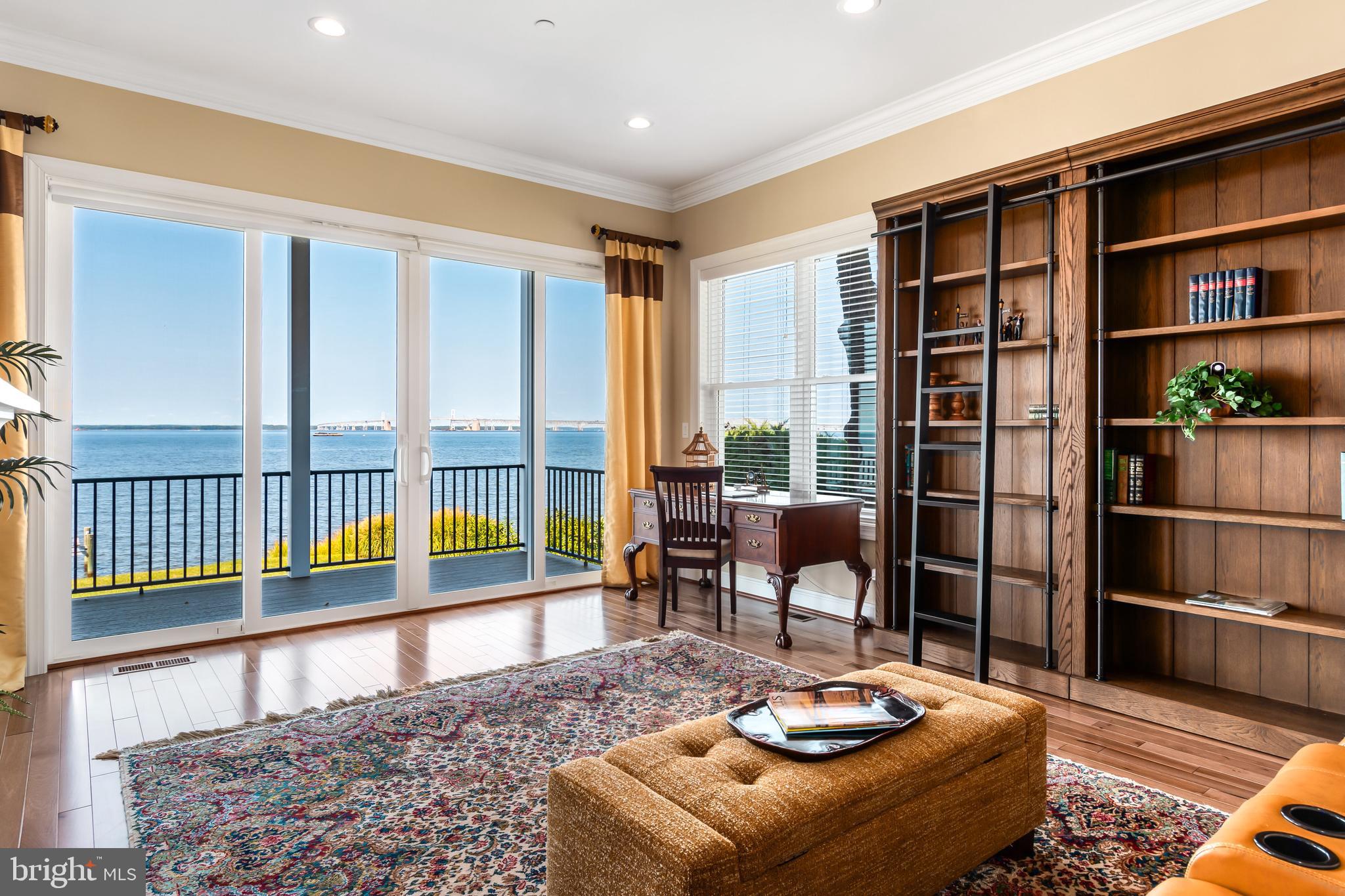 BAY CITY - Residential