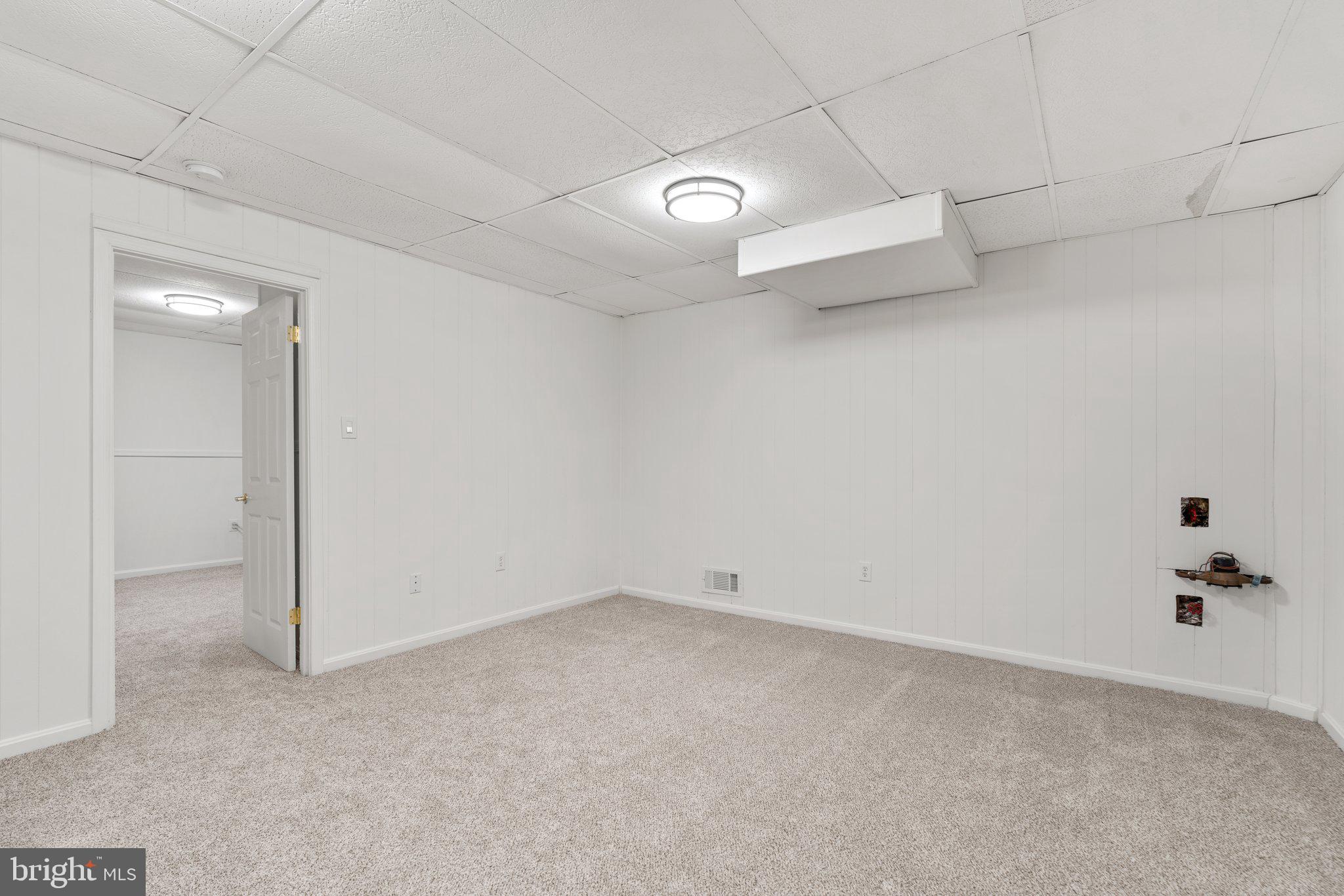 KEMP MILL FARMS - Residential