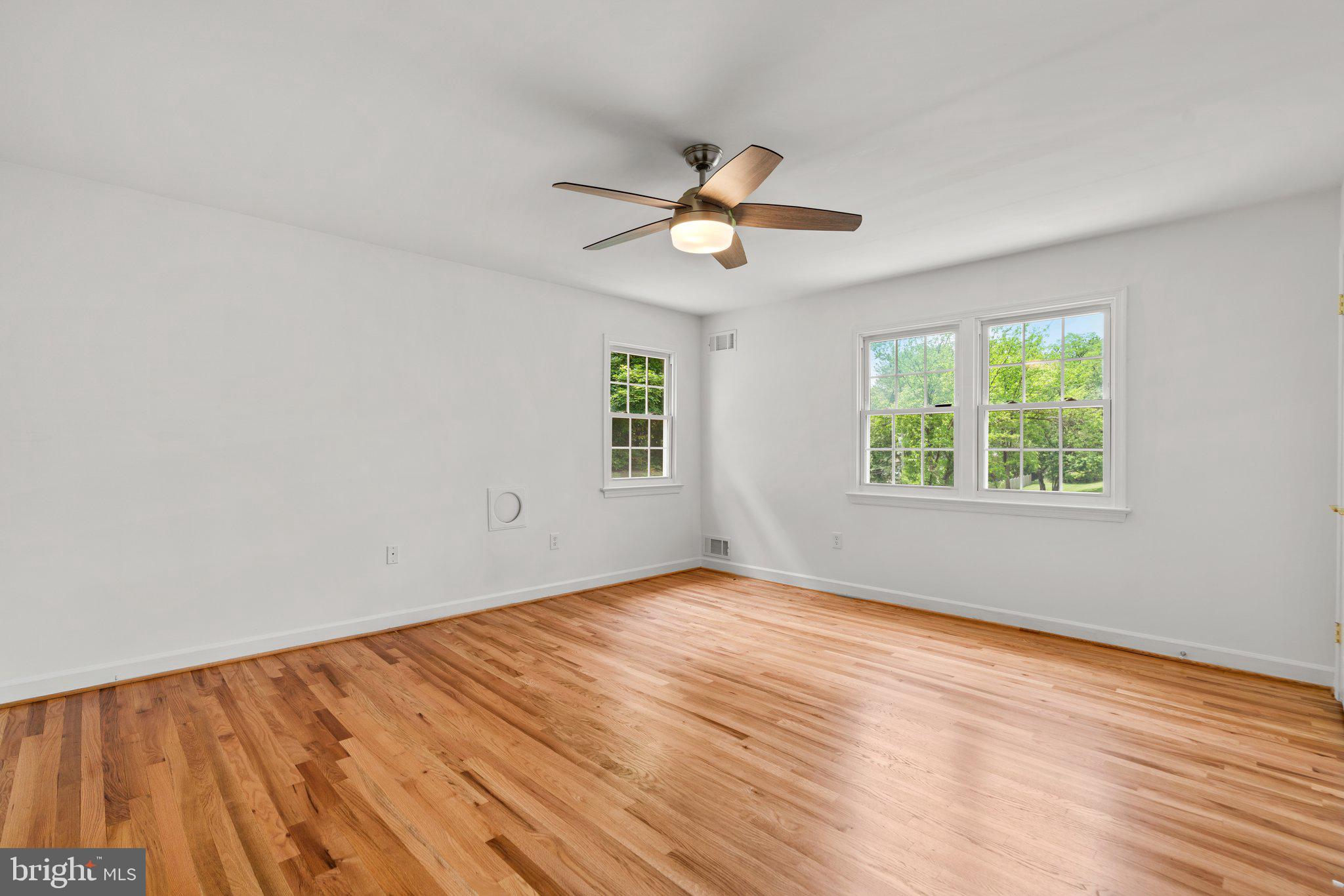 KEMP MILL FARMS - Residential