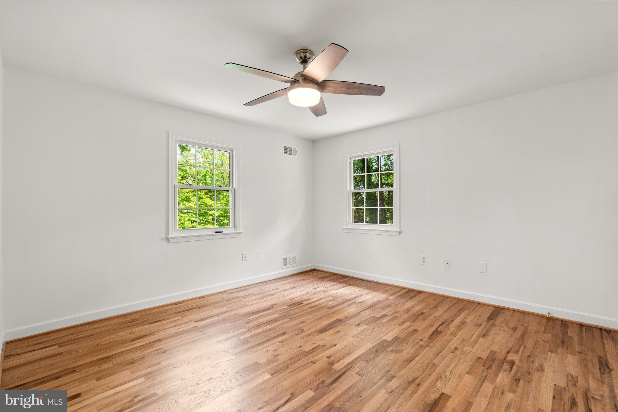 KEMP MILL FARMS - Residential