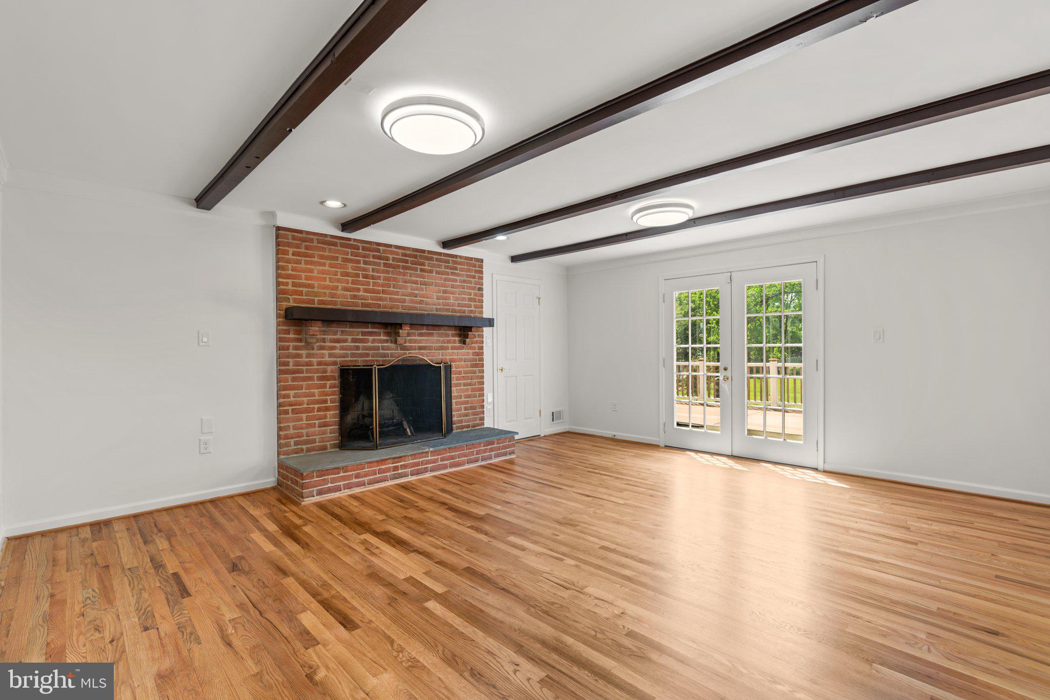 KEMP MILL FARMS - Residential