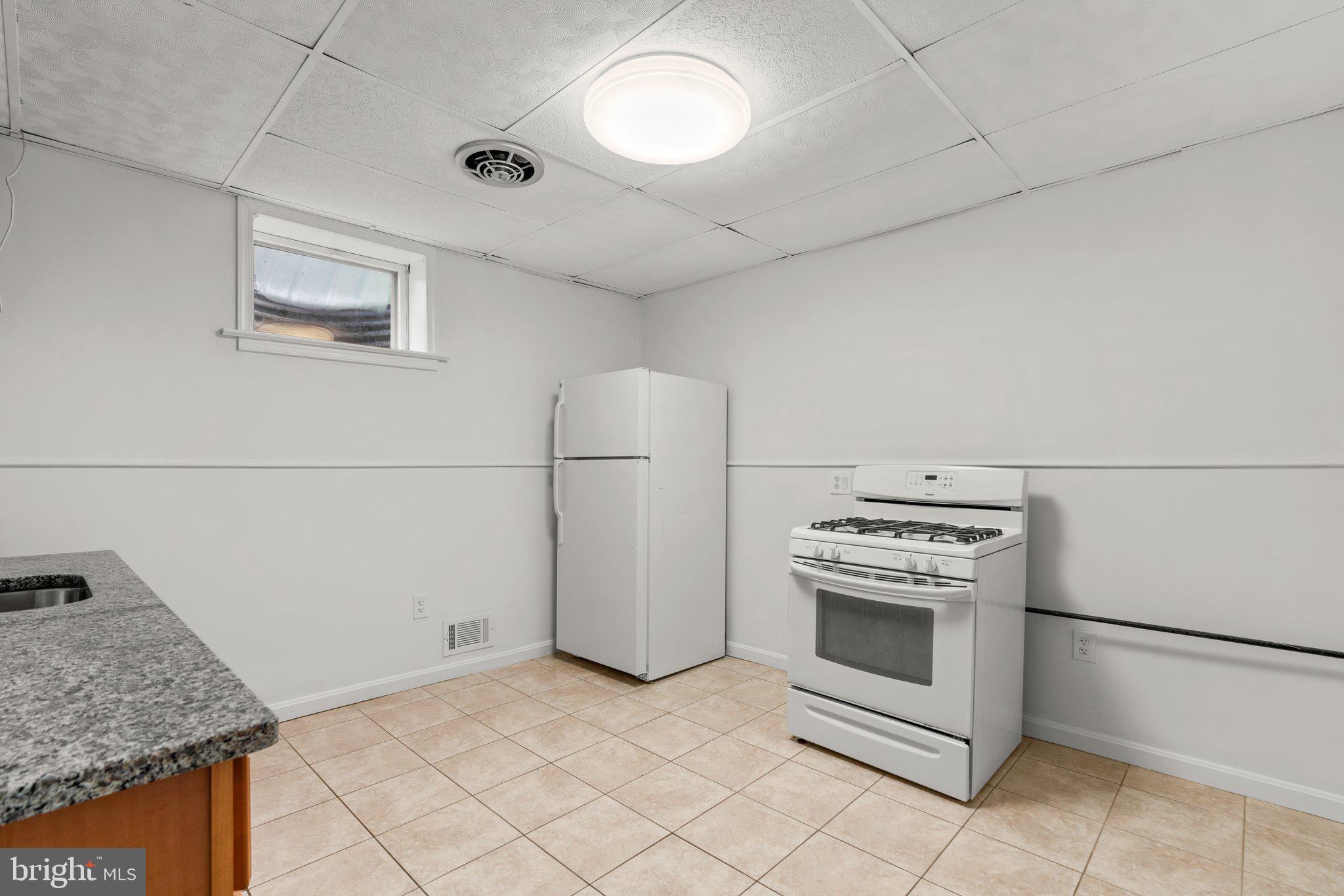 KEMP MILL FARMS - Residential