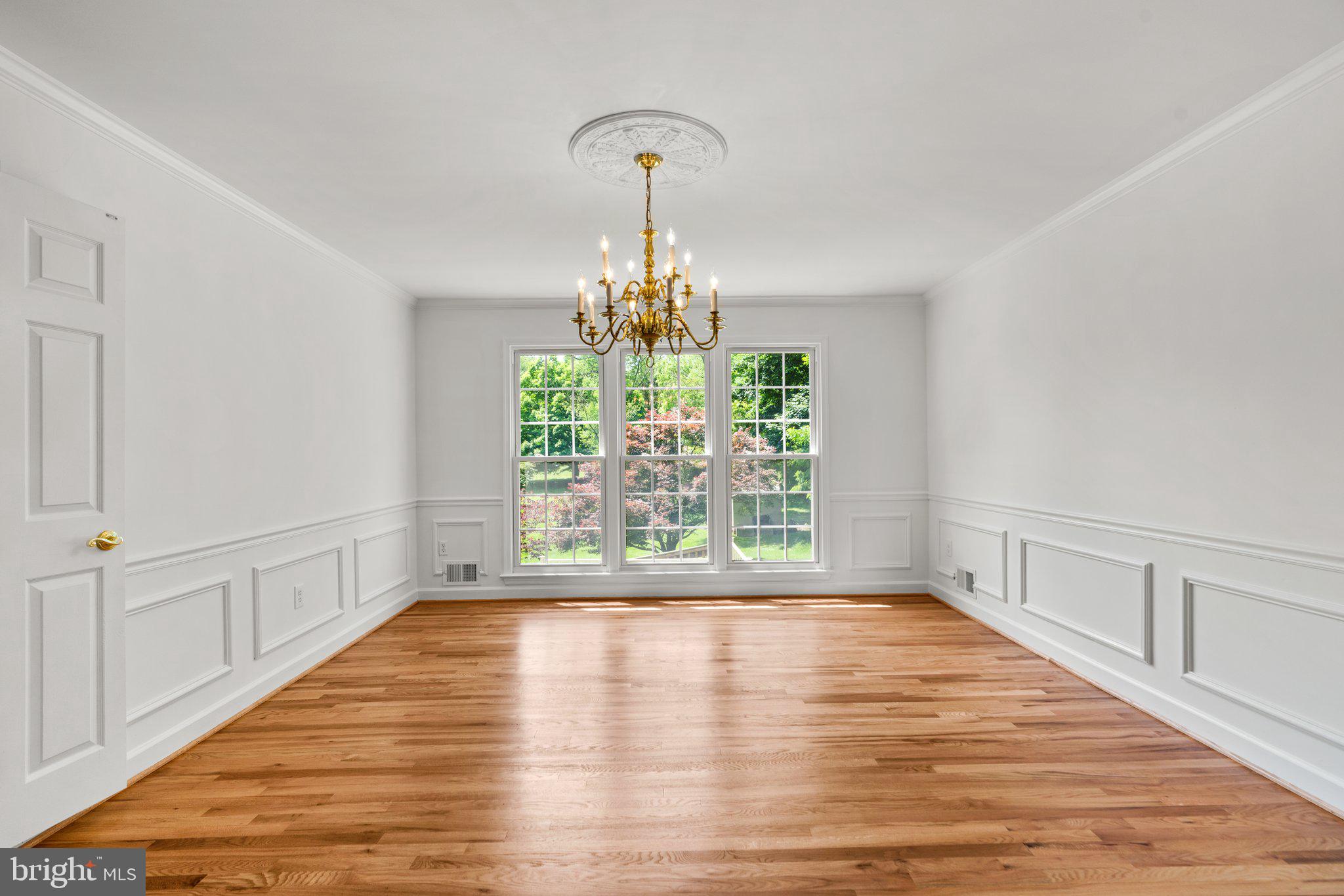 KEMP MILL FARMS - Residential