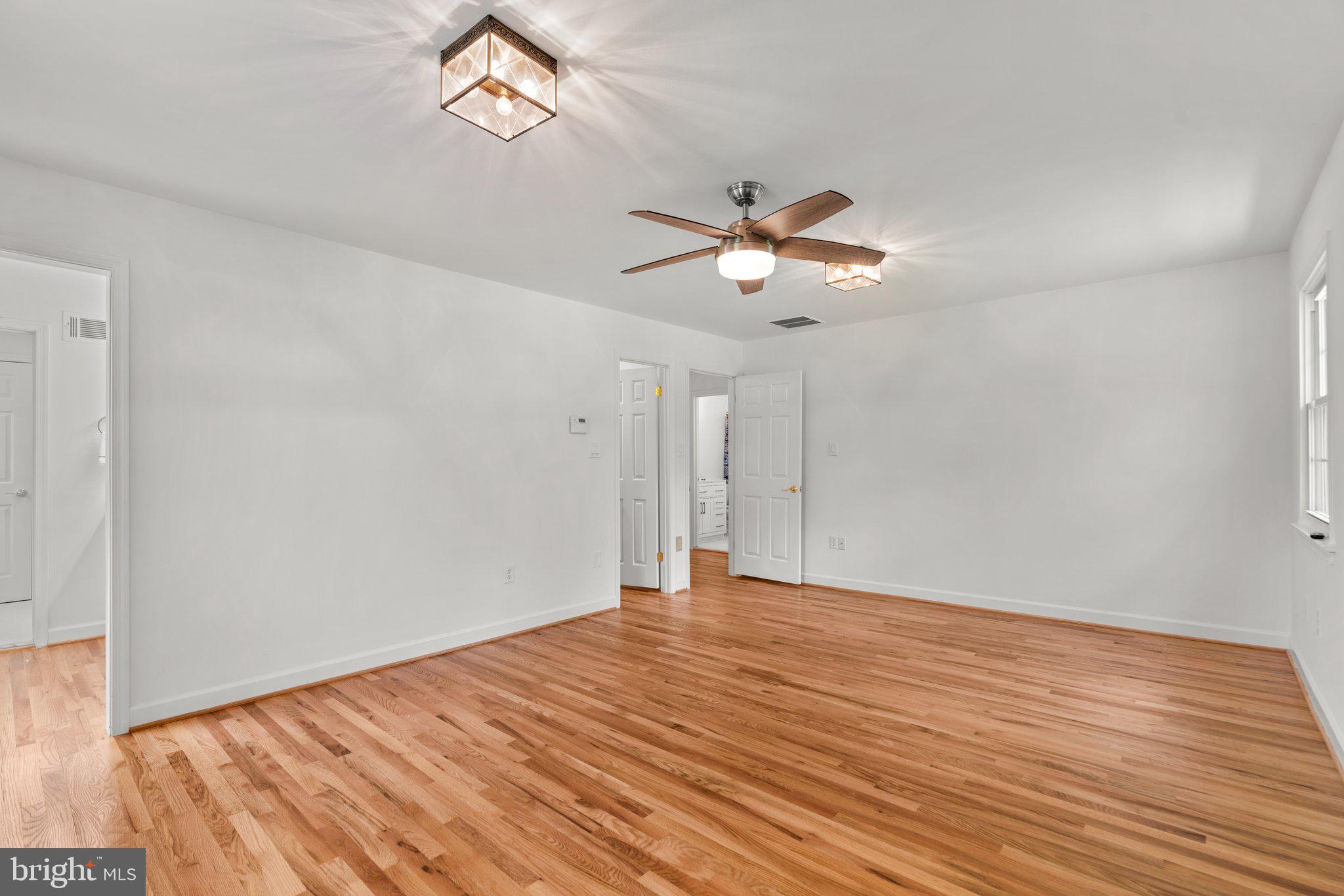 KEMP MILL FARMS - Residential