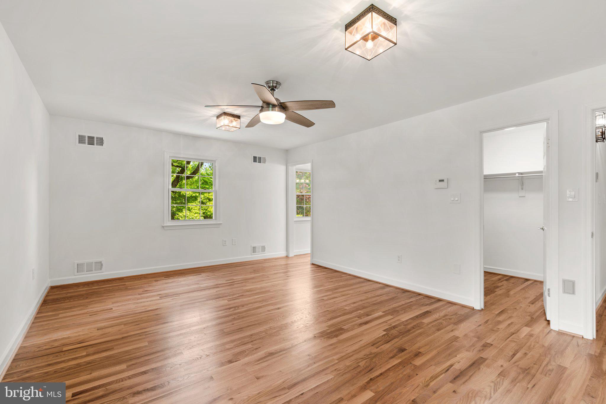 KEMP MILL FARMS - Residential