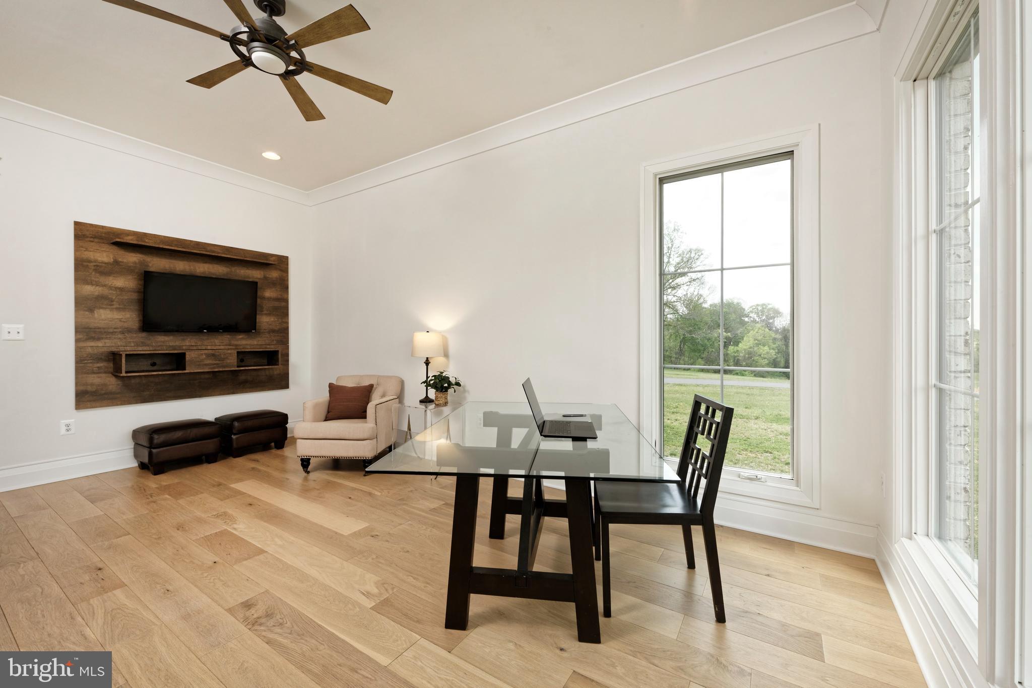 BANBURY CROSS RESERVE - Residential