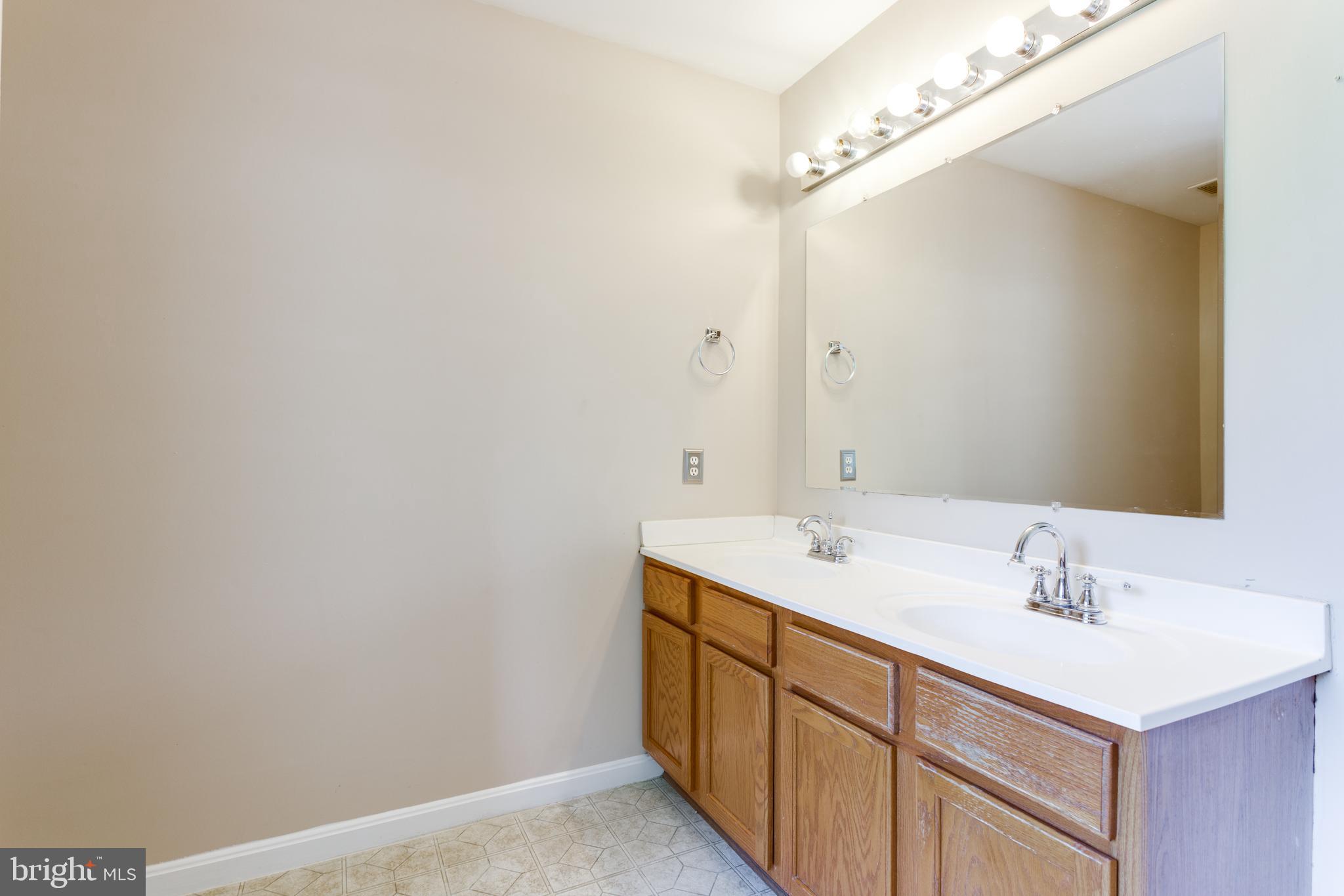 MECHANICSVILLE - Residential