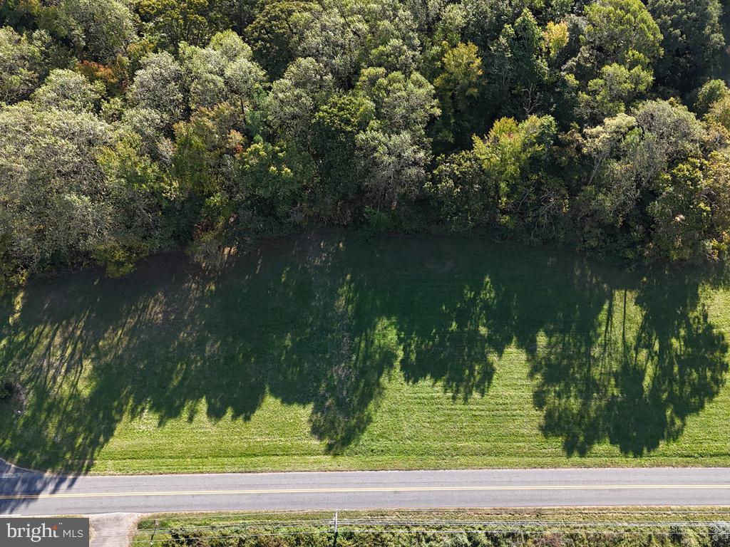 BUILDING LOT: Nice two-acre corner building lot in Greenpoint Landing Subdivision. Lot is partially cleared with road frontage on two sides. Just a short drive to Nomini Creek in historic Westmoreland County.
