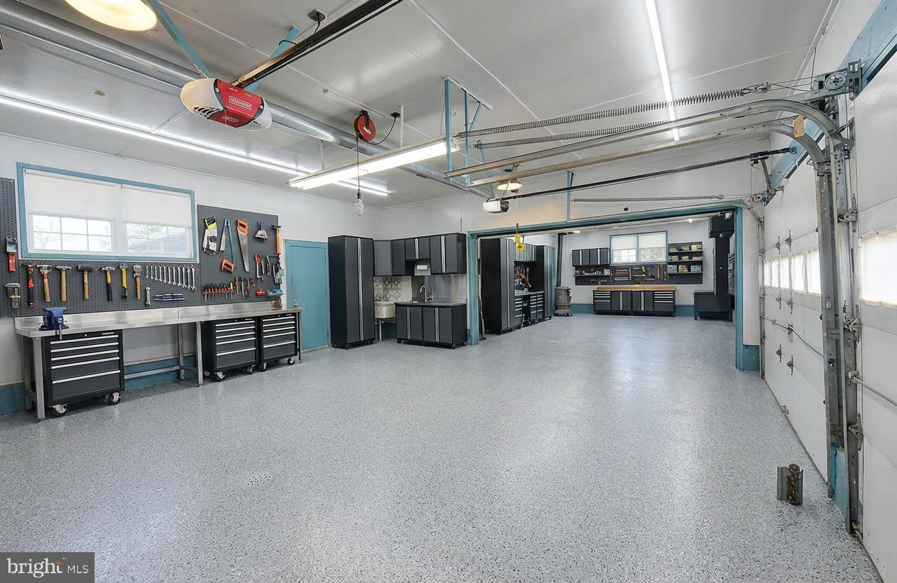 PERRYHALL - Residential