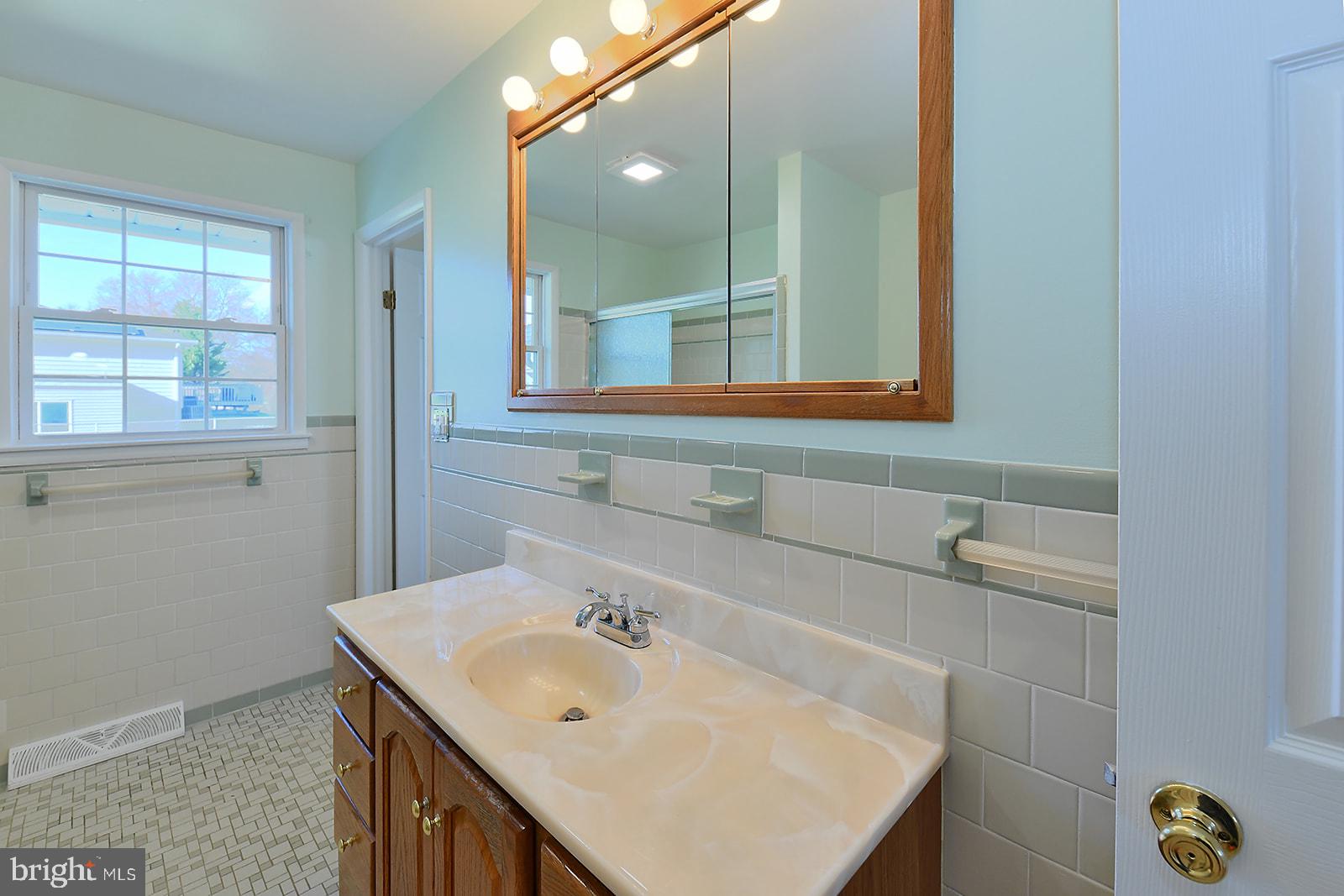 PERRYHALL - Residential