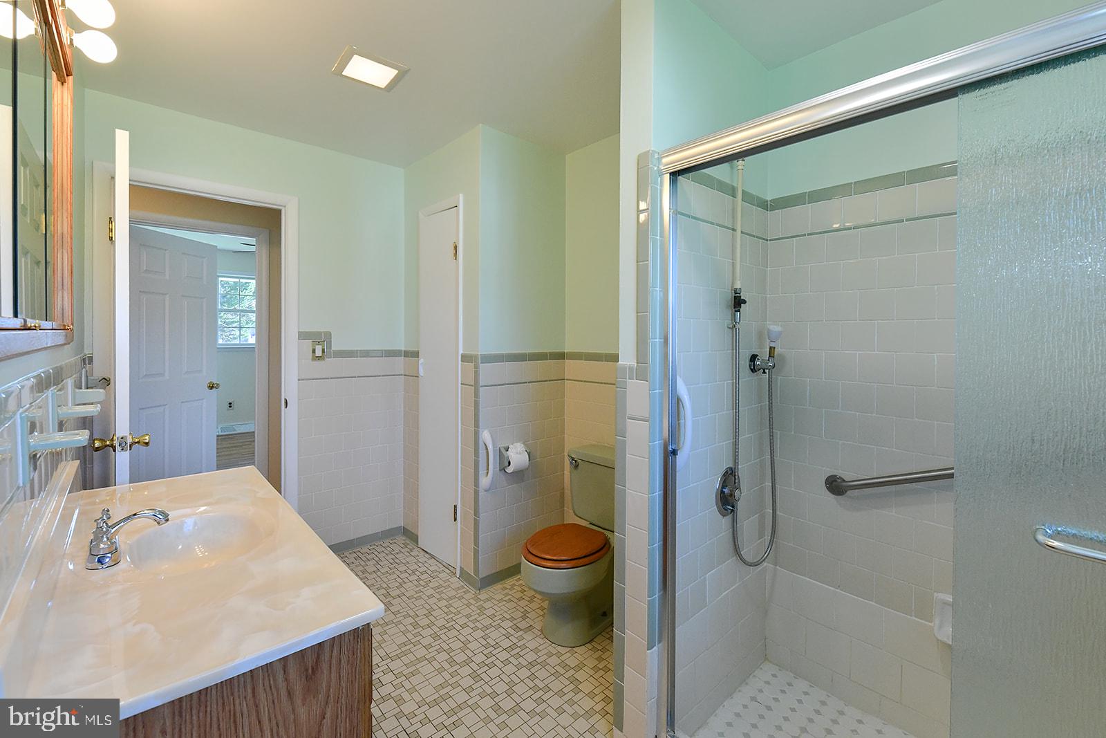 PERRYHALL - Residential