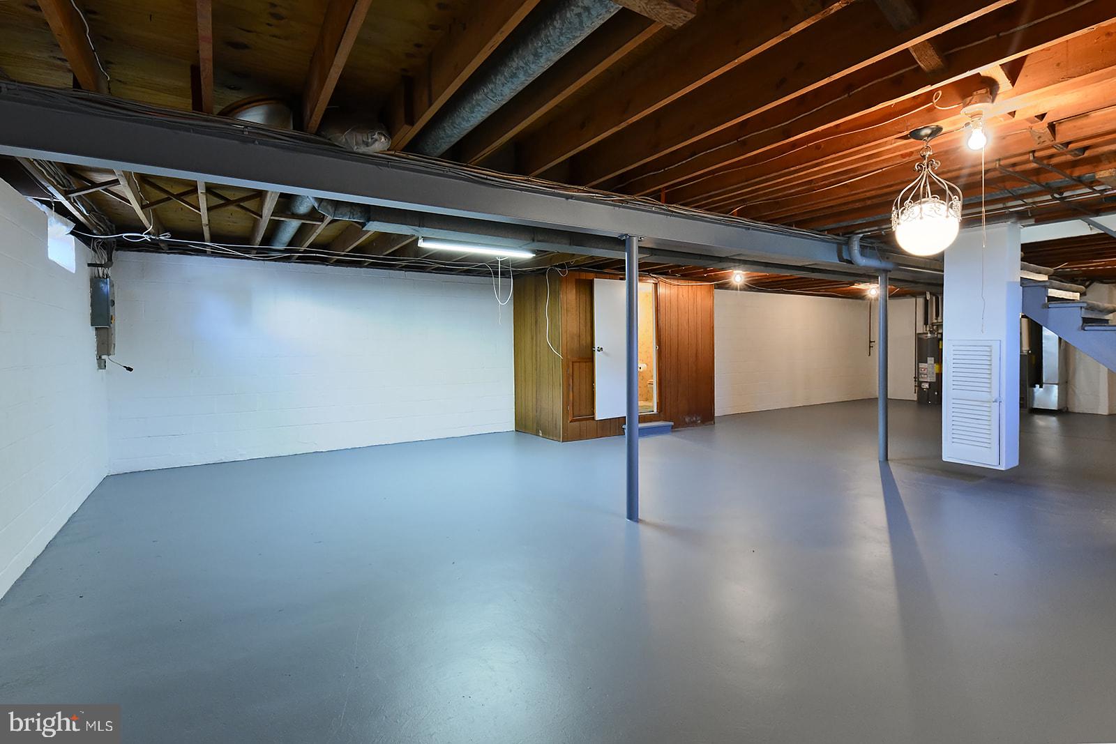 PERRYHALL - Residential