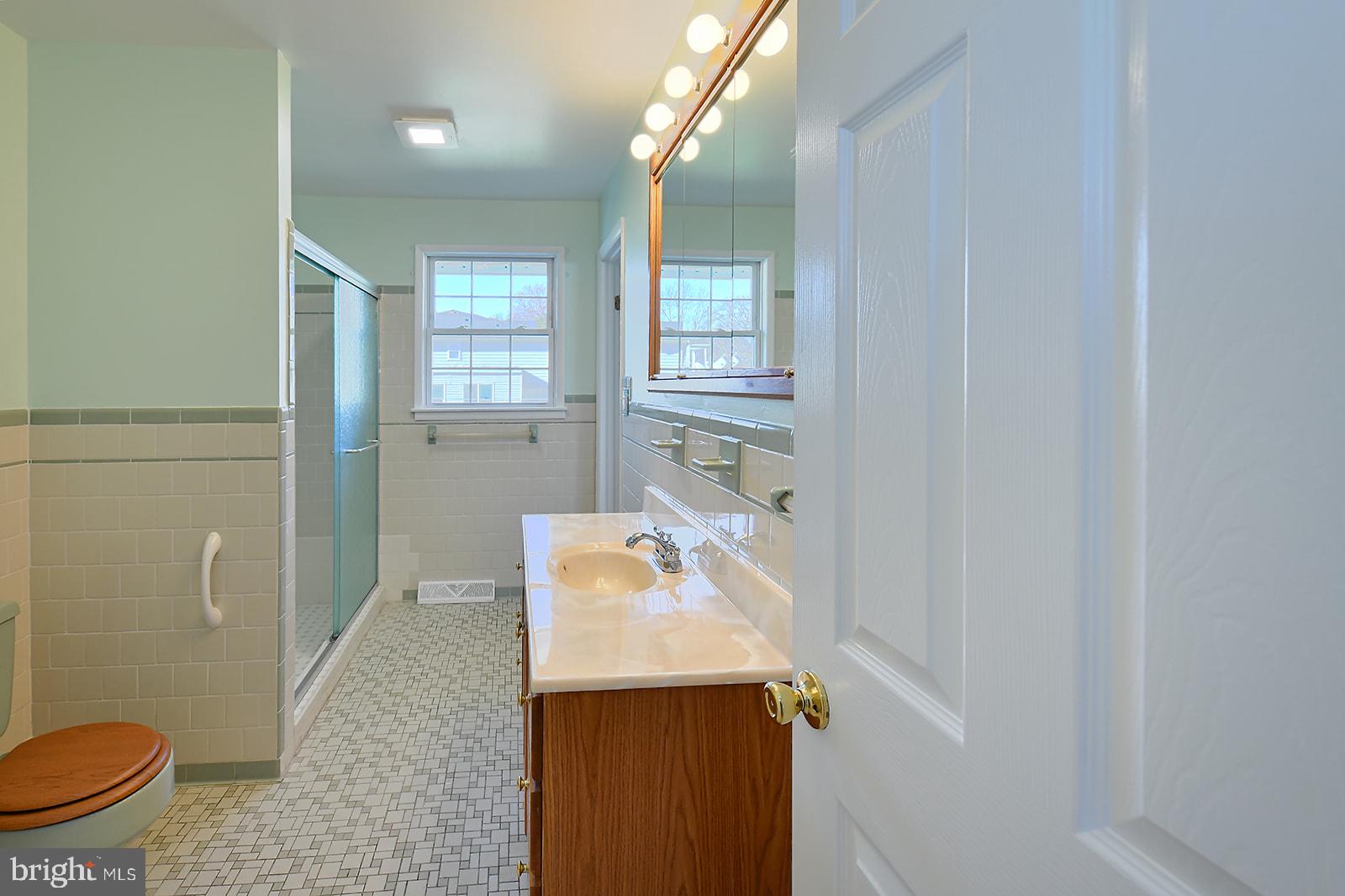 PERRYHALL - Residential