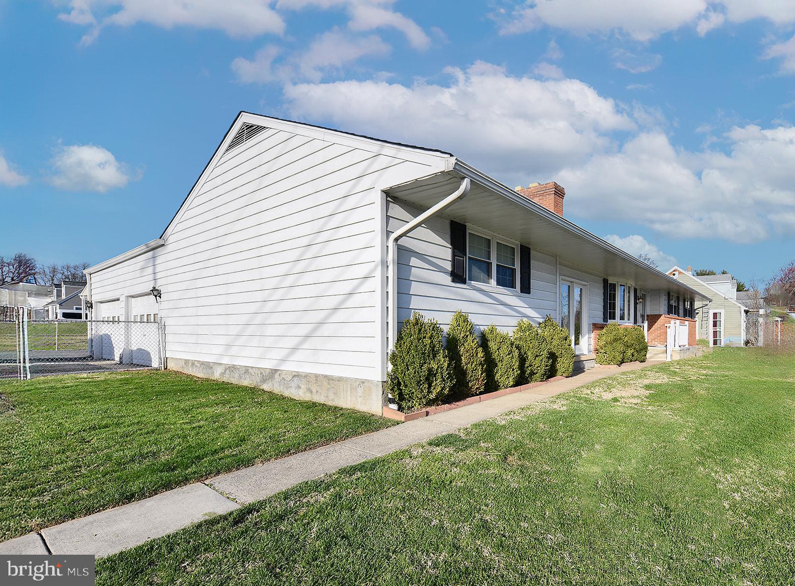 PERRYHALL - Residential