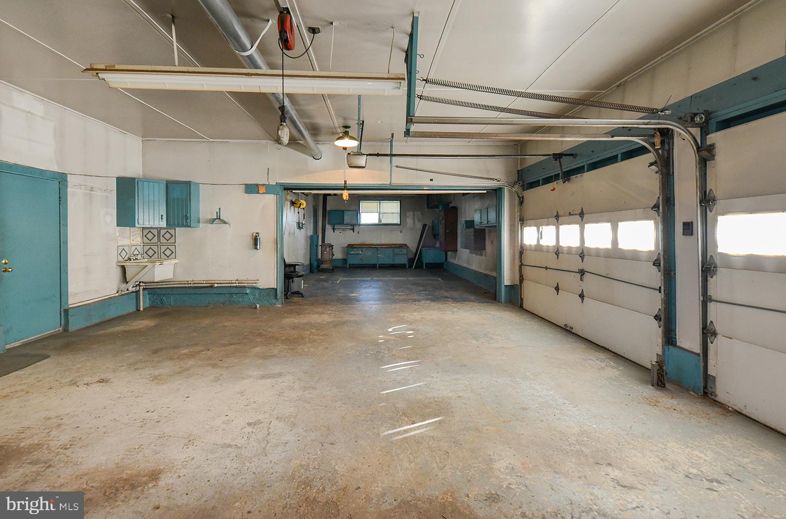 PERRYHALL - Residential