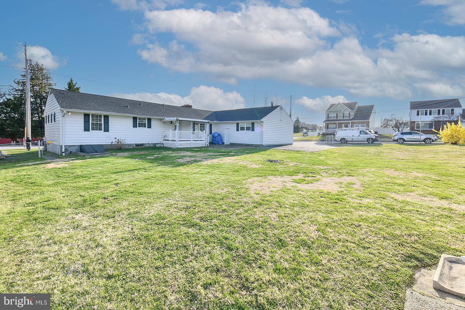 PERRYHALL - Residential