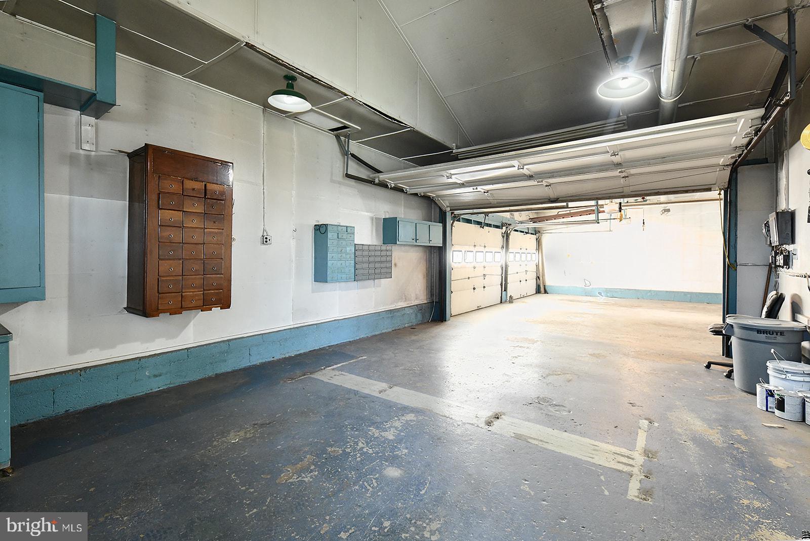 PERRYHALL - Residential