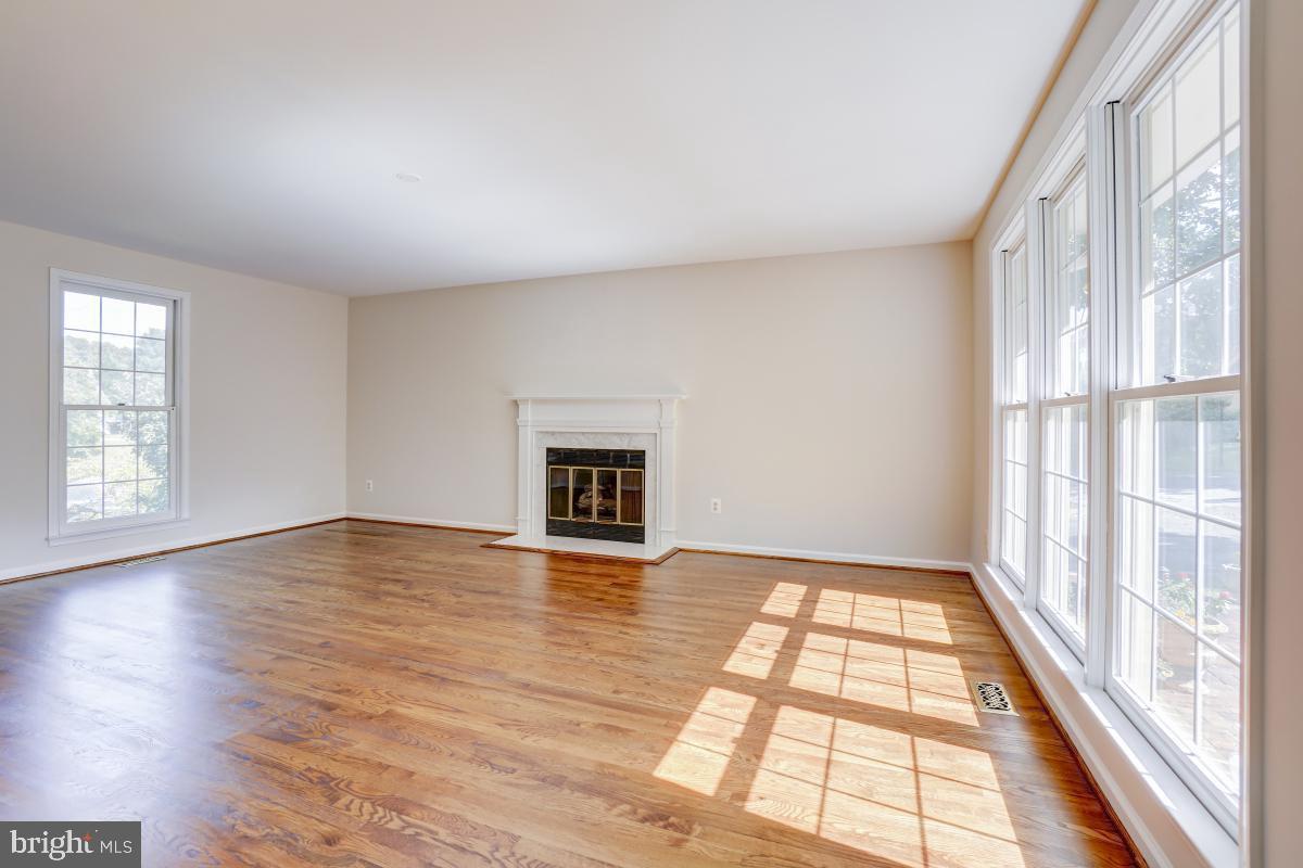 FALLSWICK - Residential Lease