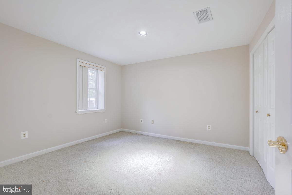 FALLSWICK - Residential Lease