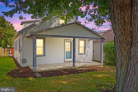 Photo of 310 N King Street, DENVER, PA 17517 (MLS # PALA2056970)