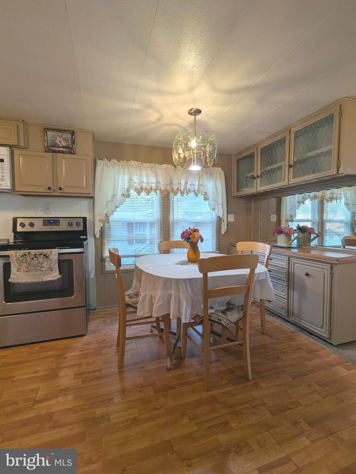 HILLANDALE HOMES - Residential