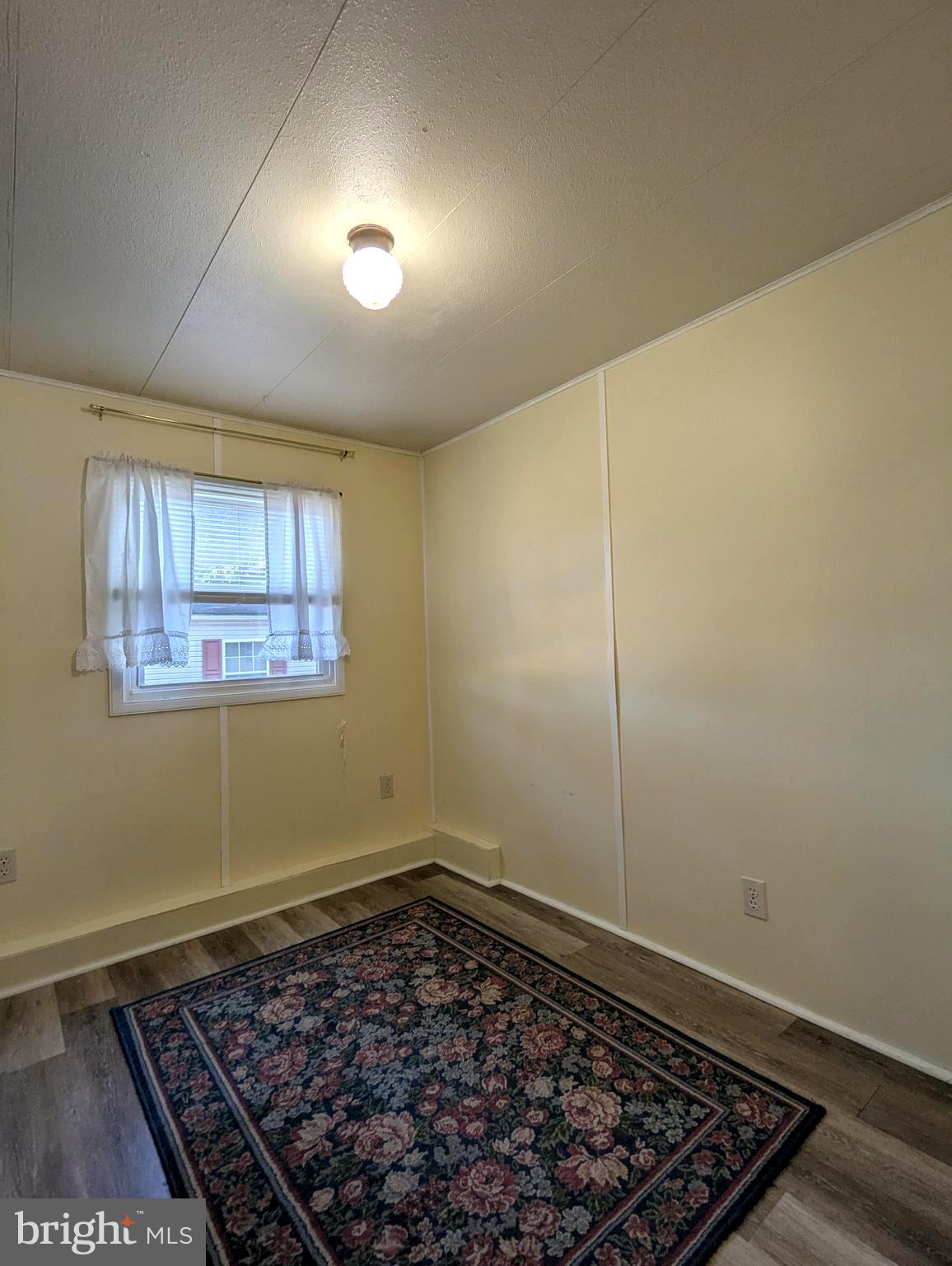 HILLANDALE HOMES - Residential