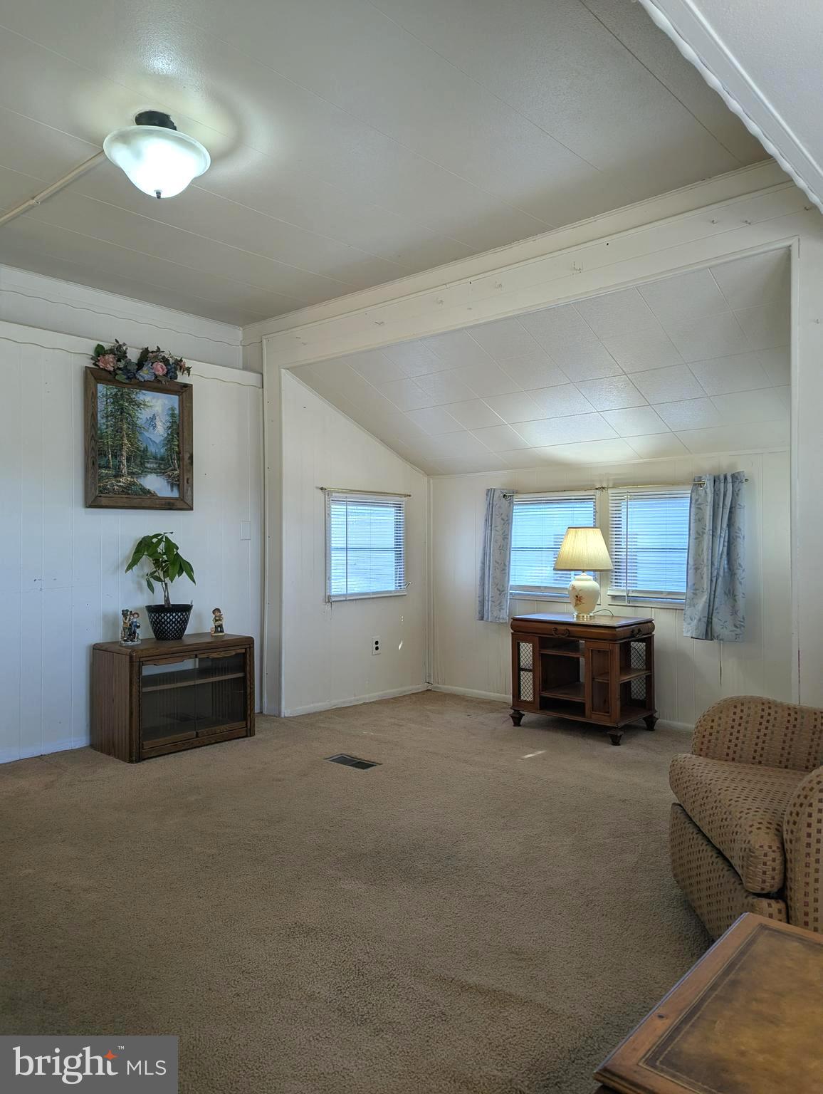 HILLANDALE HOMES - Residential