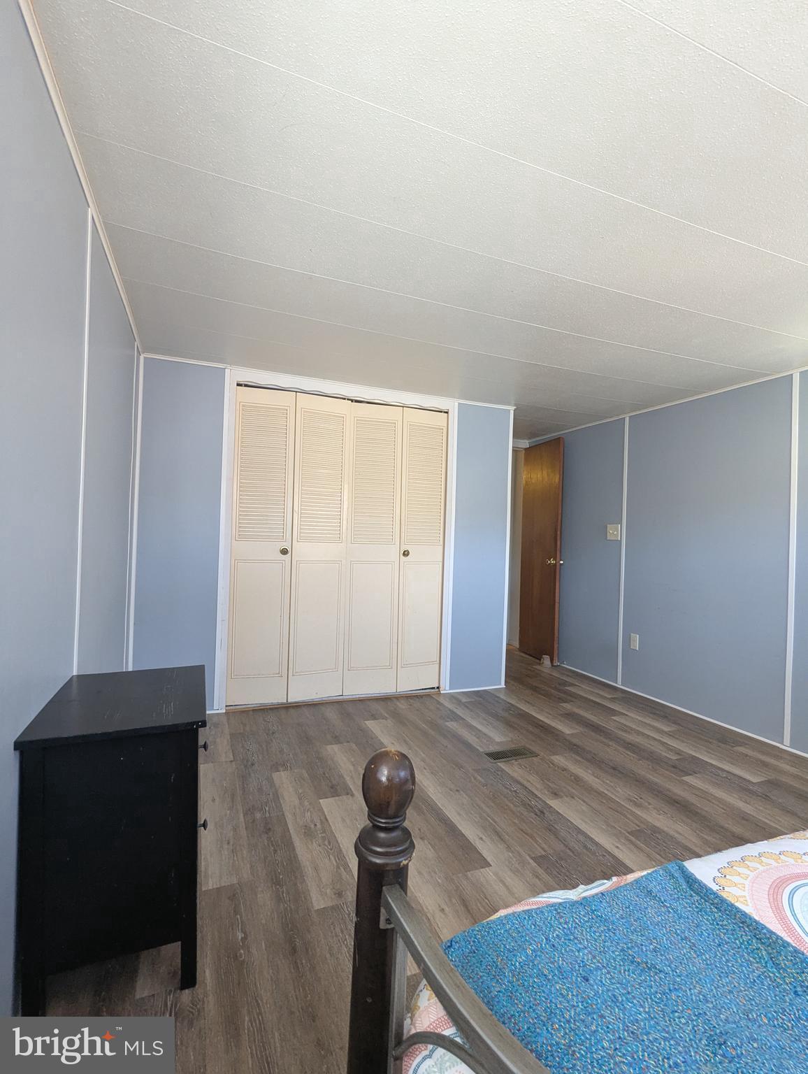 HILLANDALE HOMES - Residential