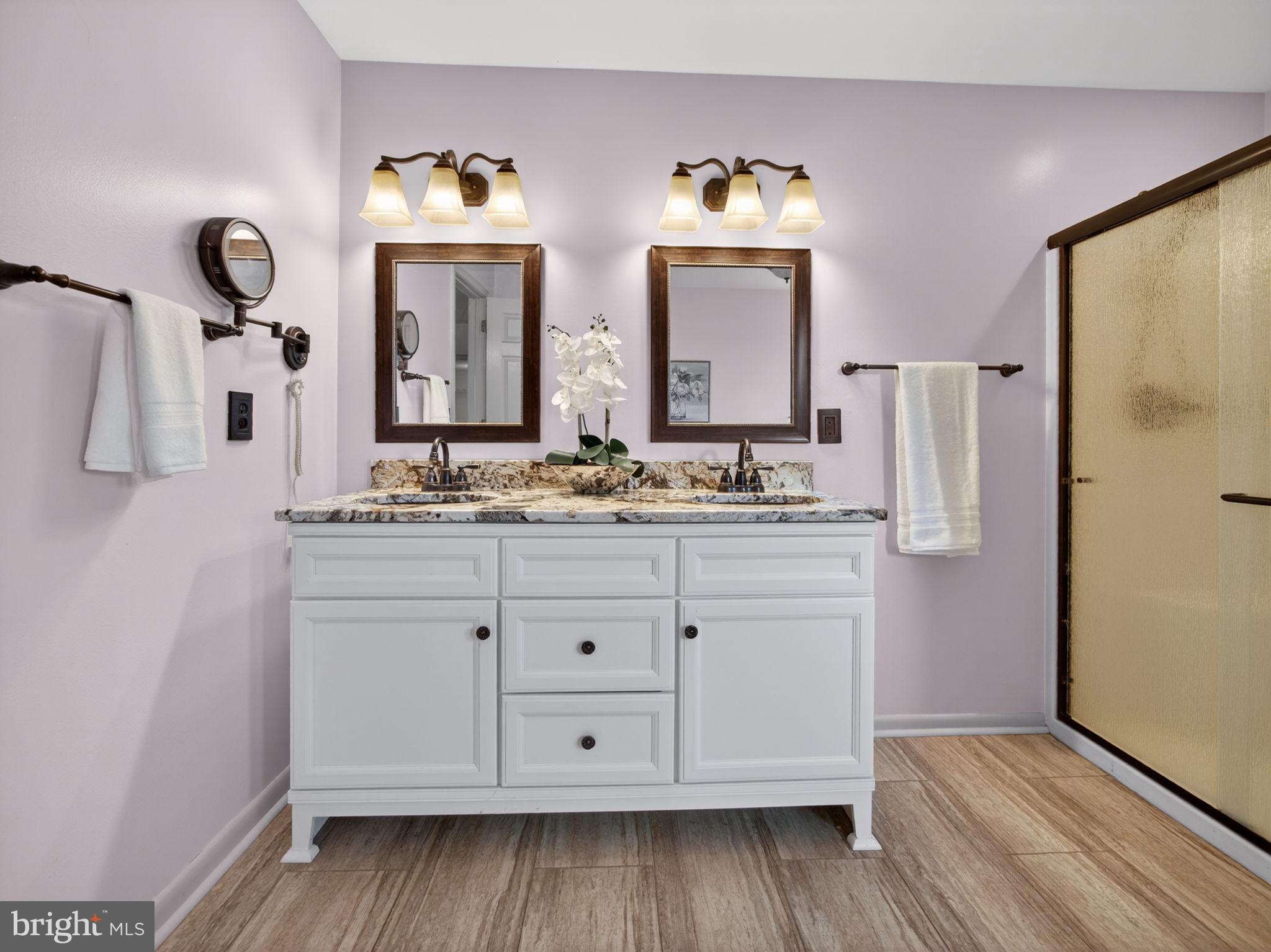 KINGSCOTE - Residential