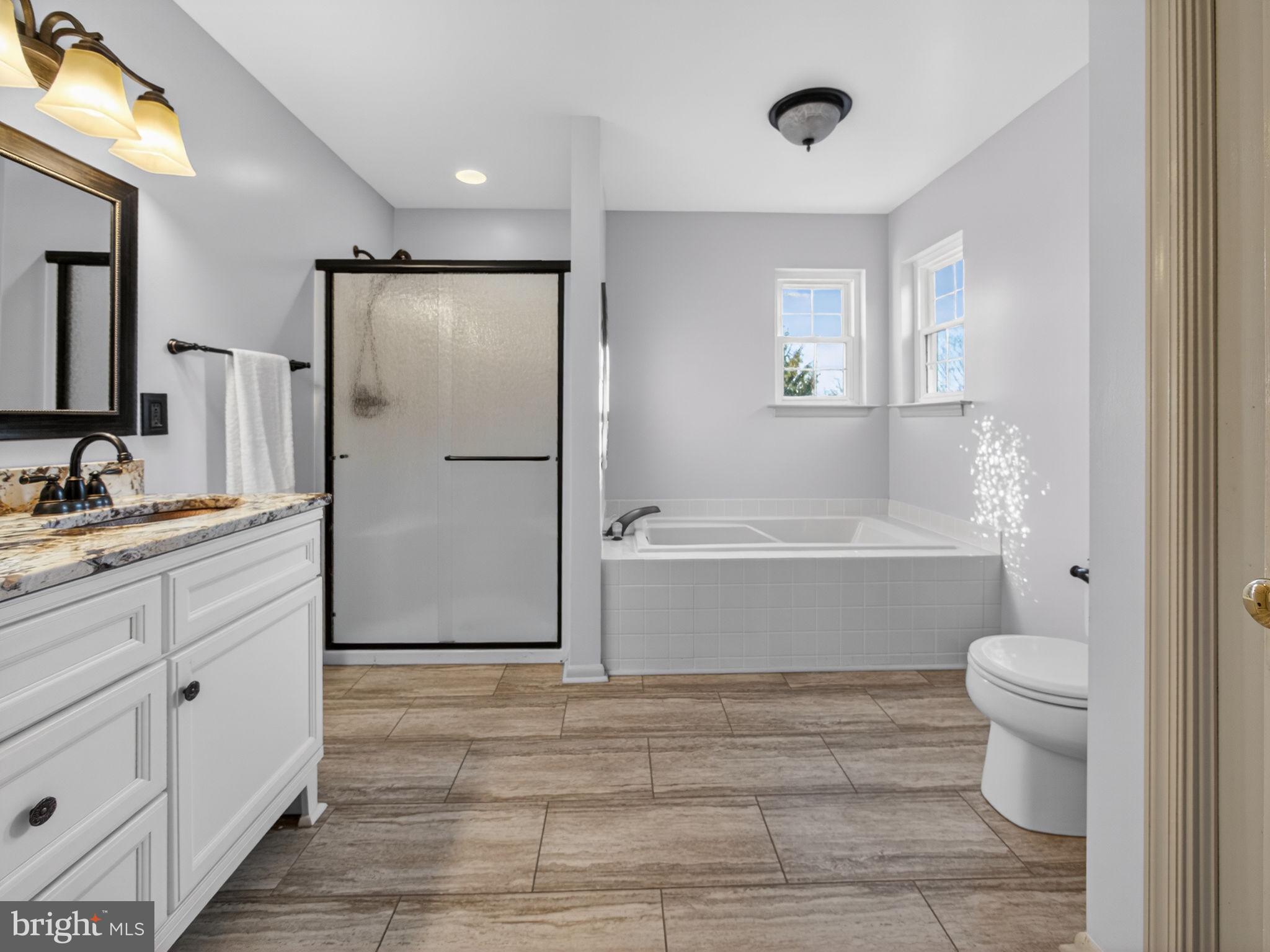 KINGSCOTE - Residential