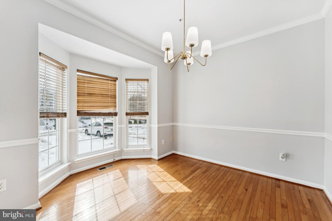 COTTAGES AT GLENARDEN - Residential