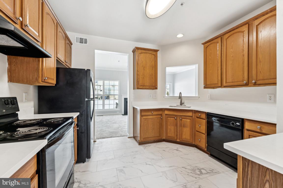 COTTAGES AT GLENARDEN - Residential