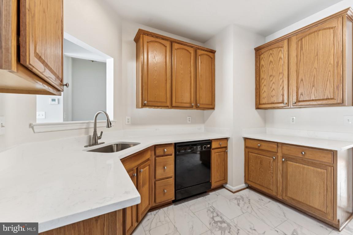 COTTAGES AT GLENARDEN - Residential