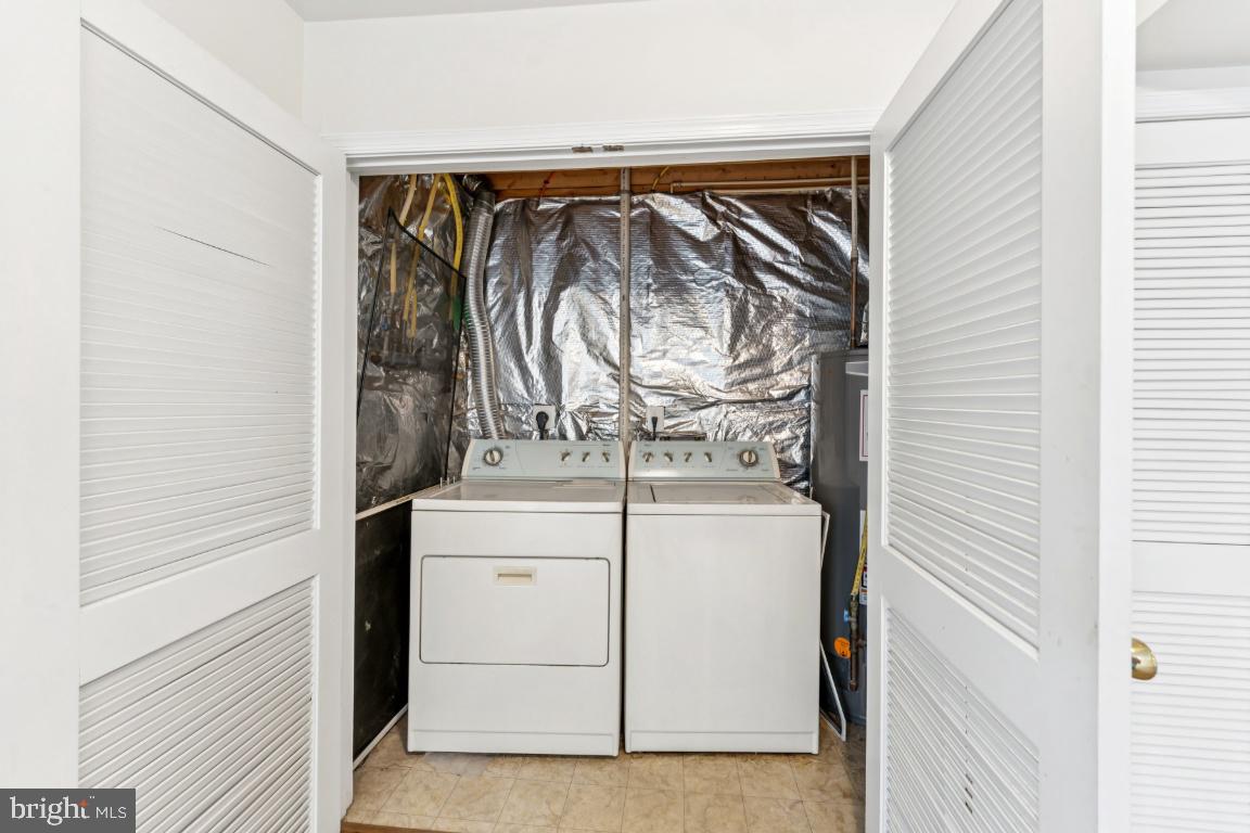 COTTAGES AT GLENARDEN - Residential